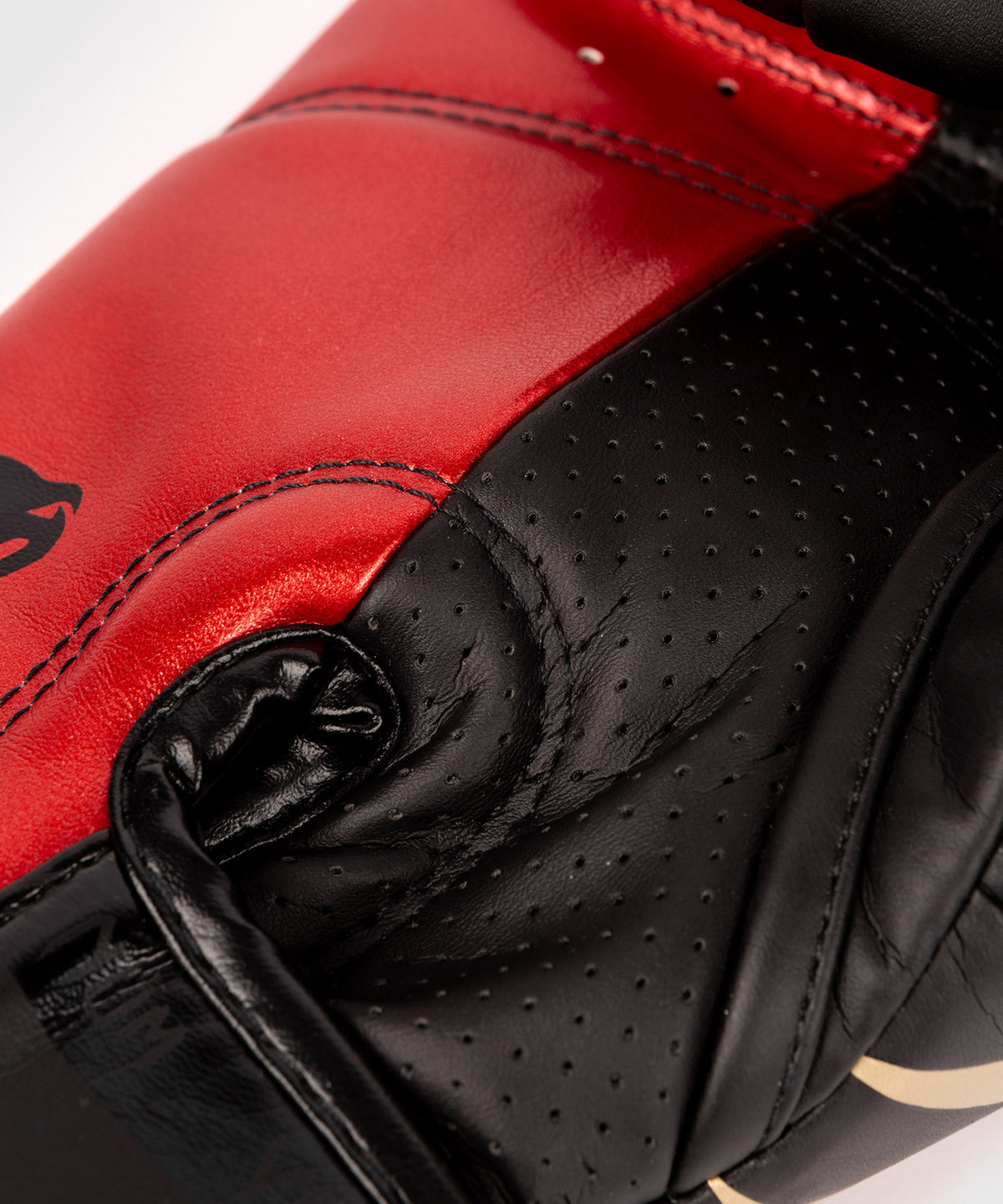 Gants de Boxe Venum Petrosyan 2.0 - Noir/Or