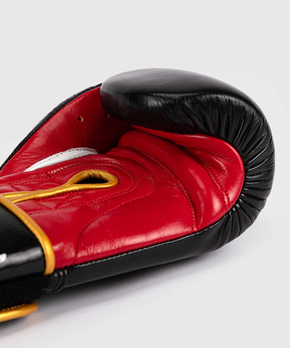 Hit N Move All Day® Pro Grip Plus Guantoni da Boxe - Nero/Rosso/Oro