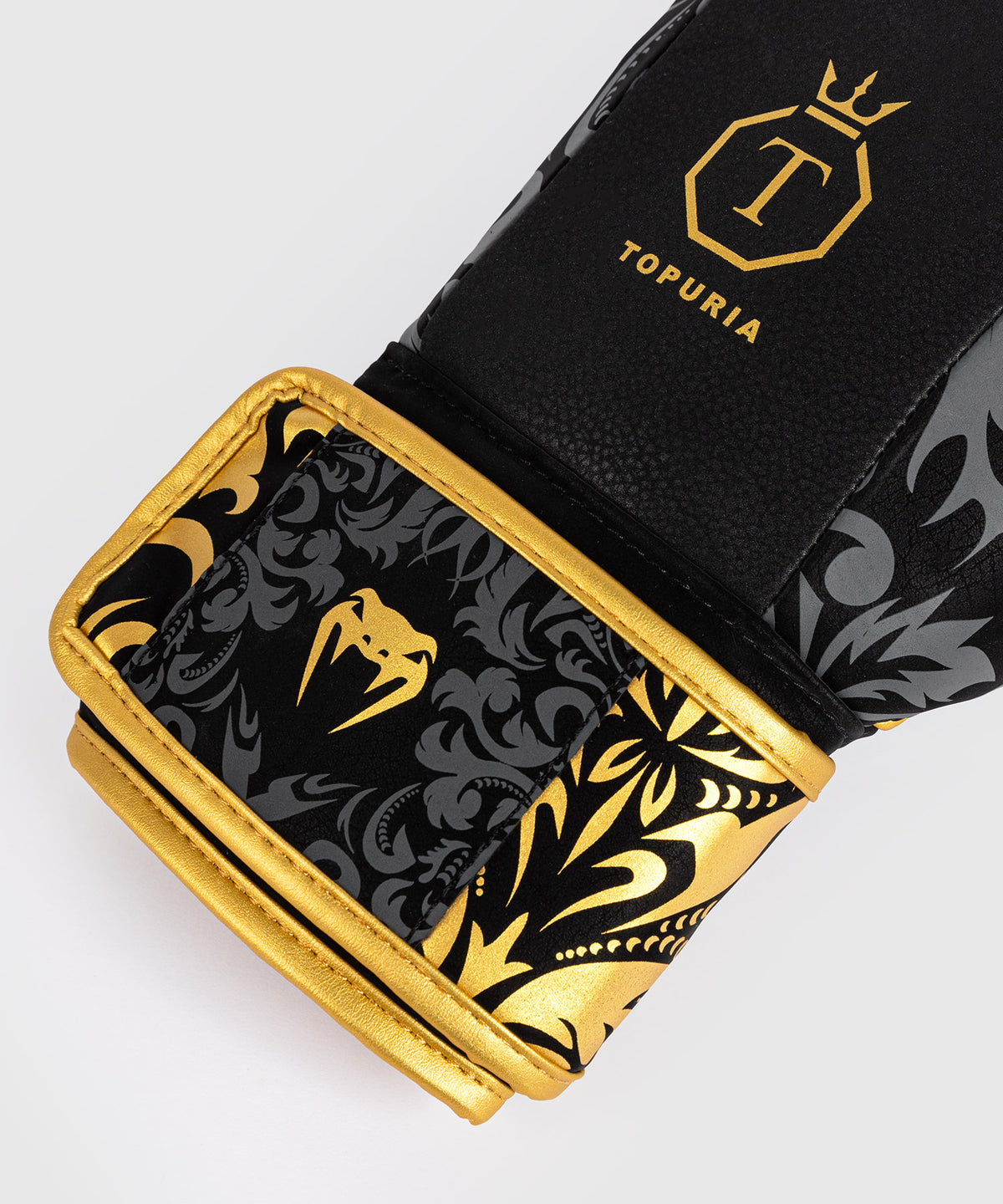 Venum x Topuria Unmatched Edition Boxhandschuhe - Schwarz/Gold