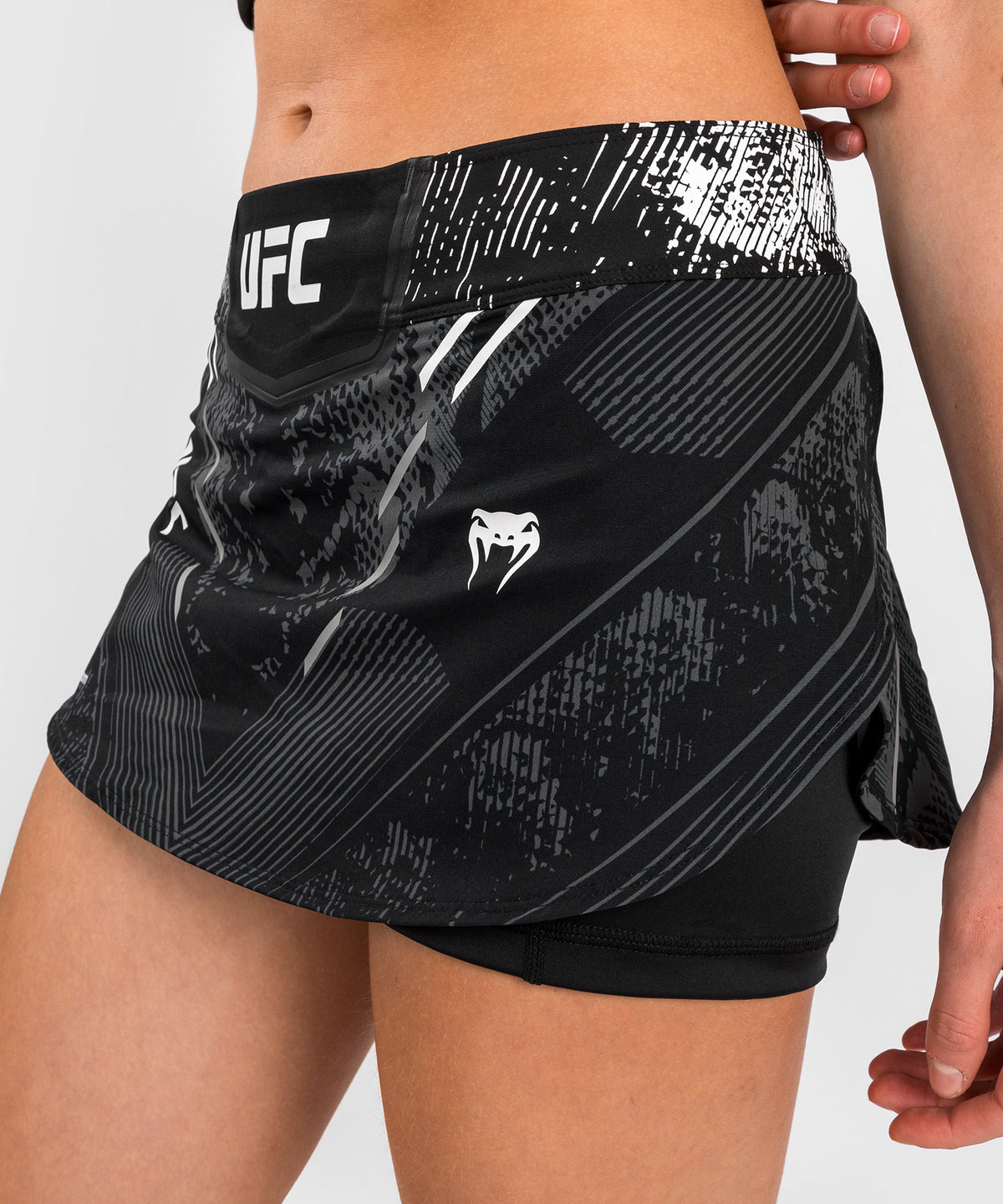 UFC Adrenaline by Venum Authentic Fight Night Falda Pantalón Mujer - Negra