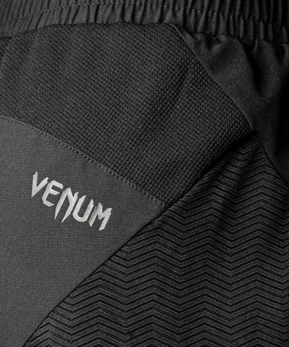 Venum G-Fit sports shorts - Black