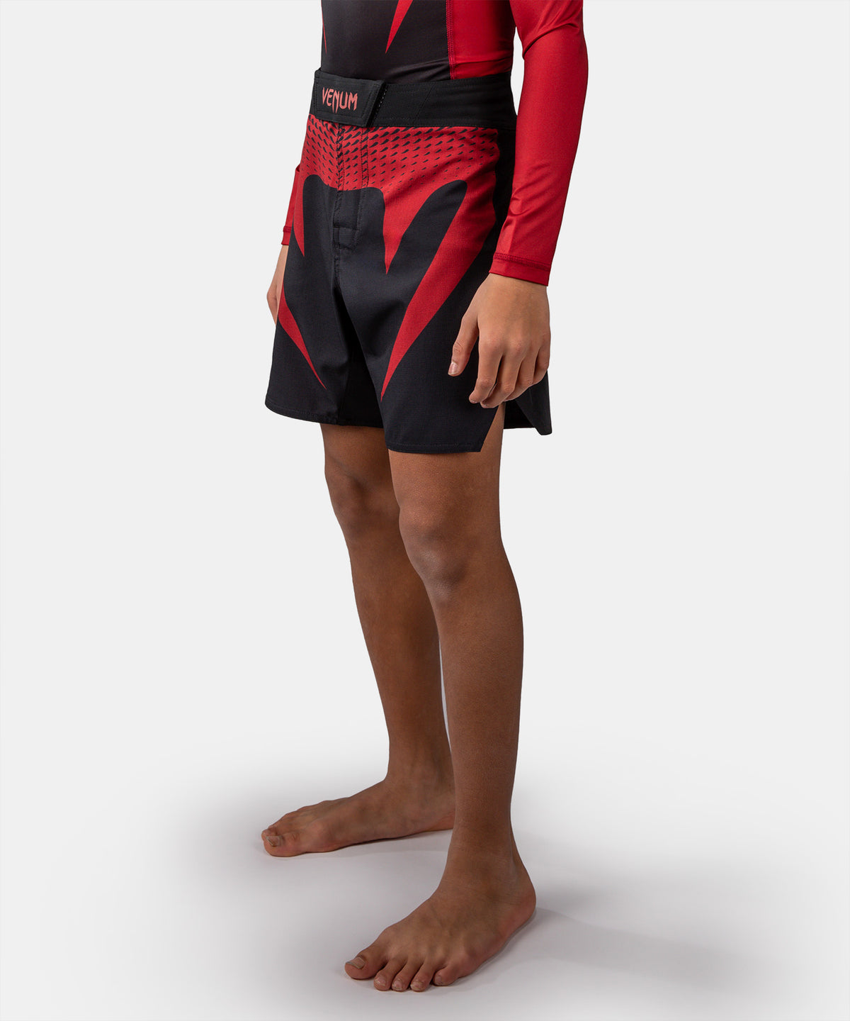 Venum Attack Pantaloncini da Combattimento per Bambini - Nero/Rosso