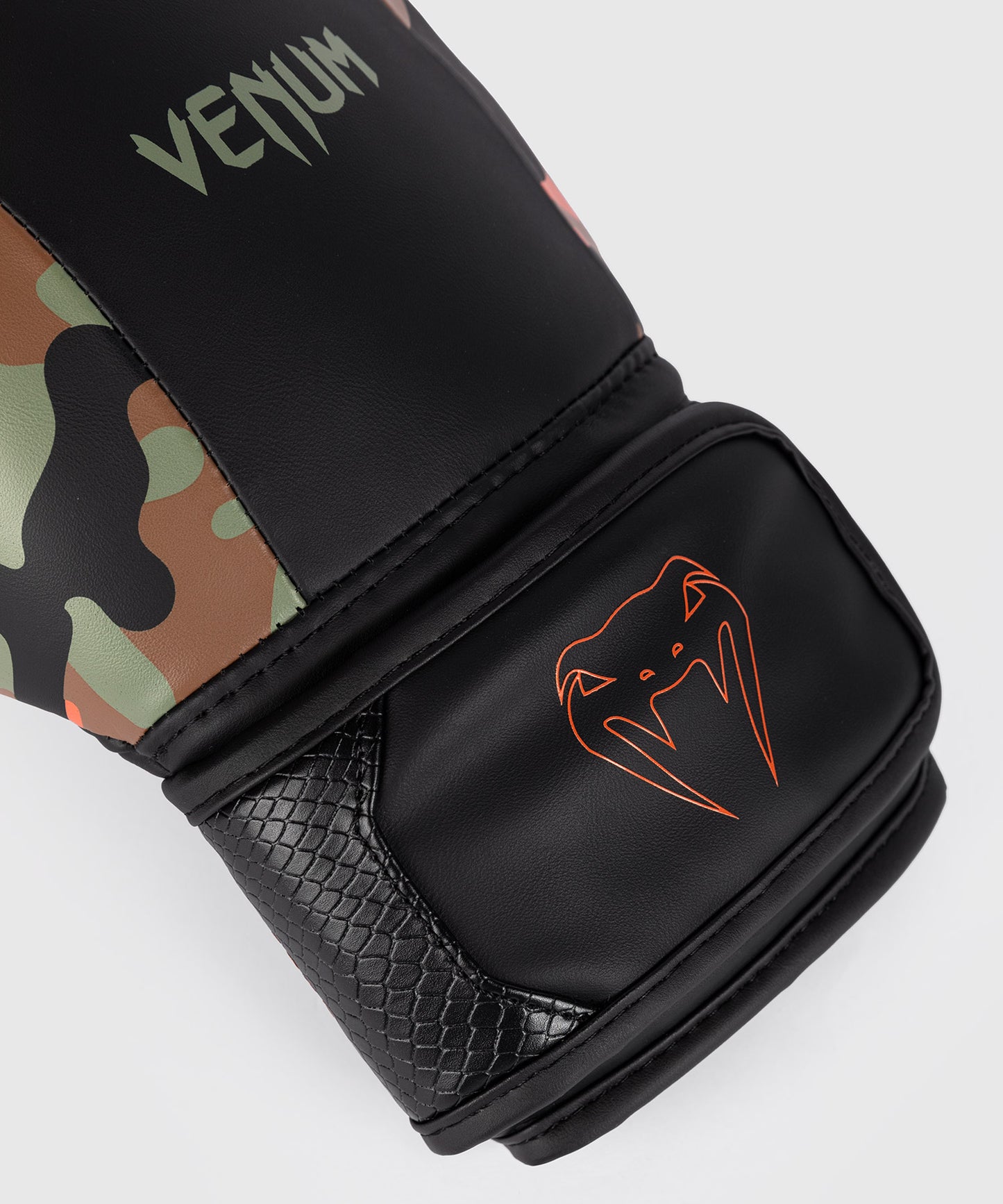 Venum Jungle Ops Boxhandschuhe - Canyon Tarnfarbe