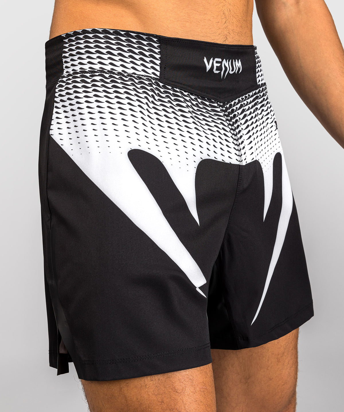 Venum No Gi Pantaloncini da combattimento - Nero/Bianco
