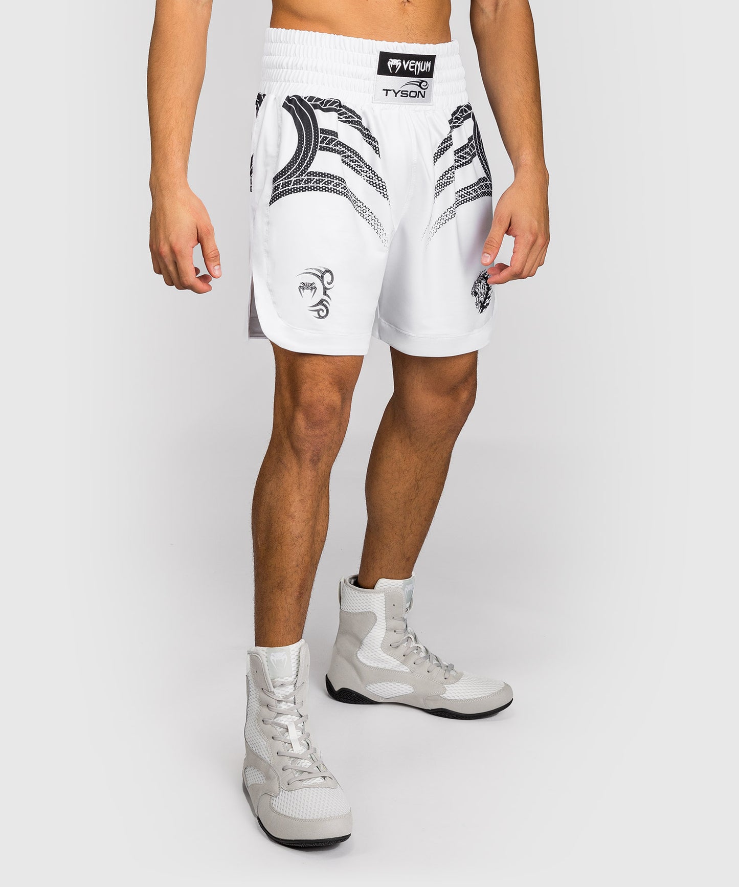 Short de Boxe Venum x Mike Tyson Tiger - Blanc Optique/Noir Profond