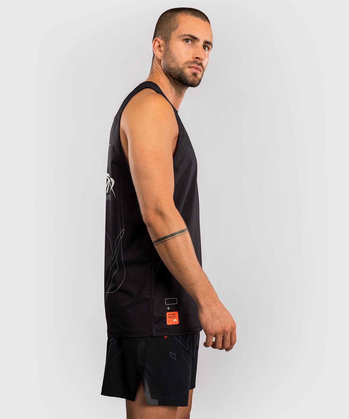 Venum Eclipse Canotta Dry-Tech – Nero/Avorio