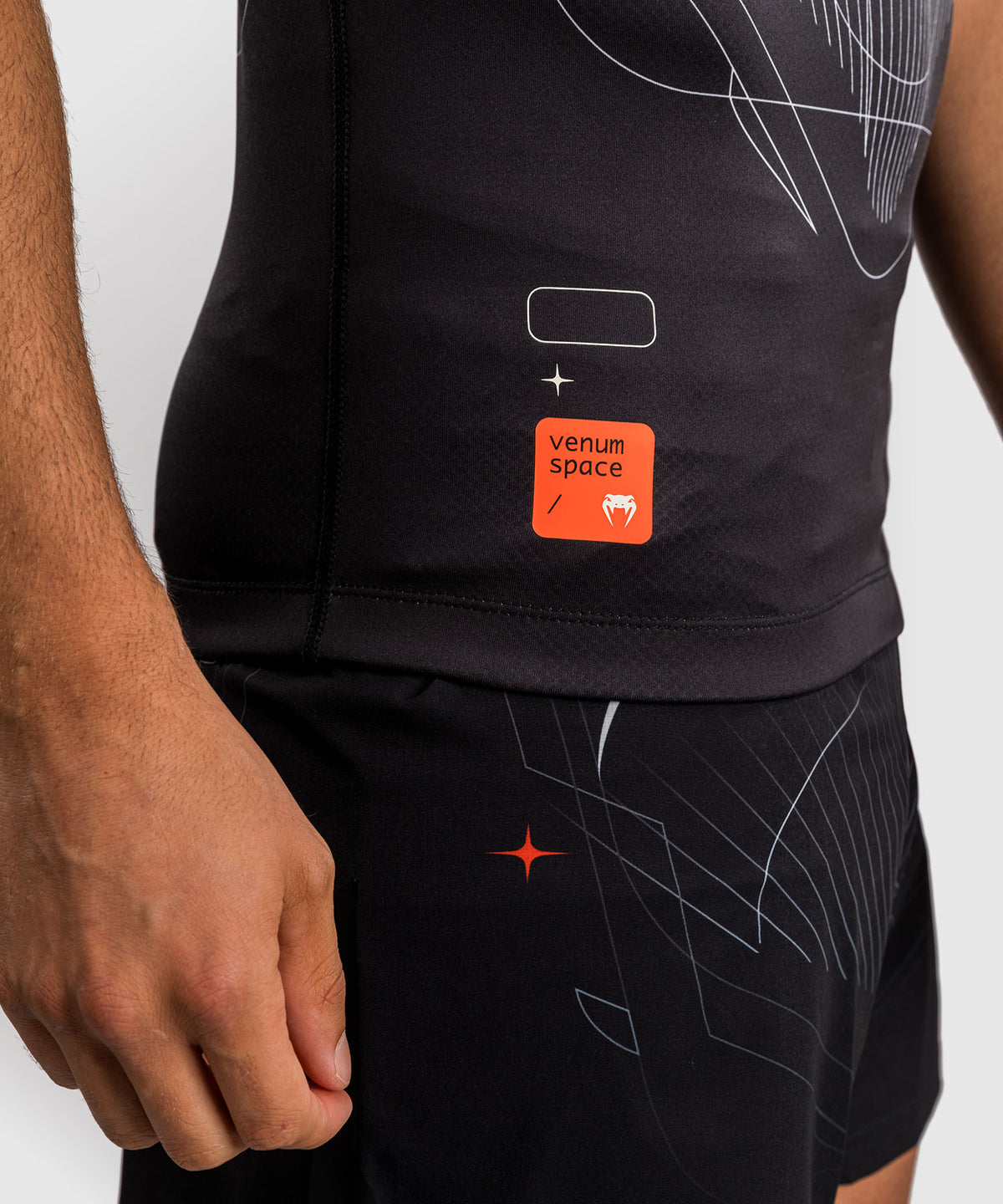 Venum Eclipse Rashguard a manica corta – Nero/Avorio