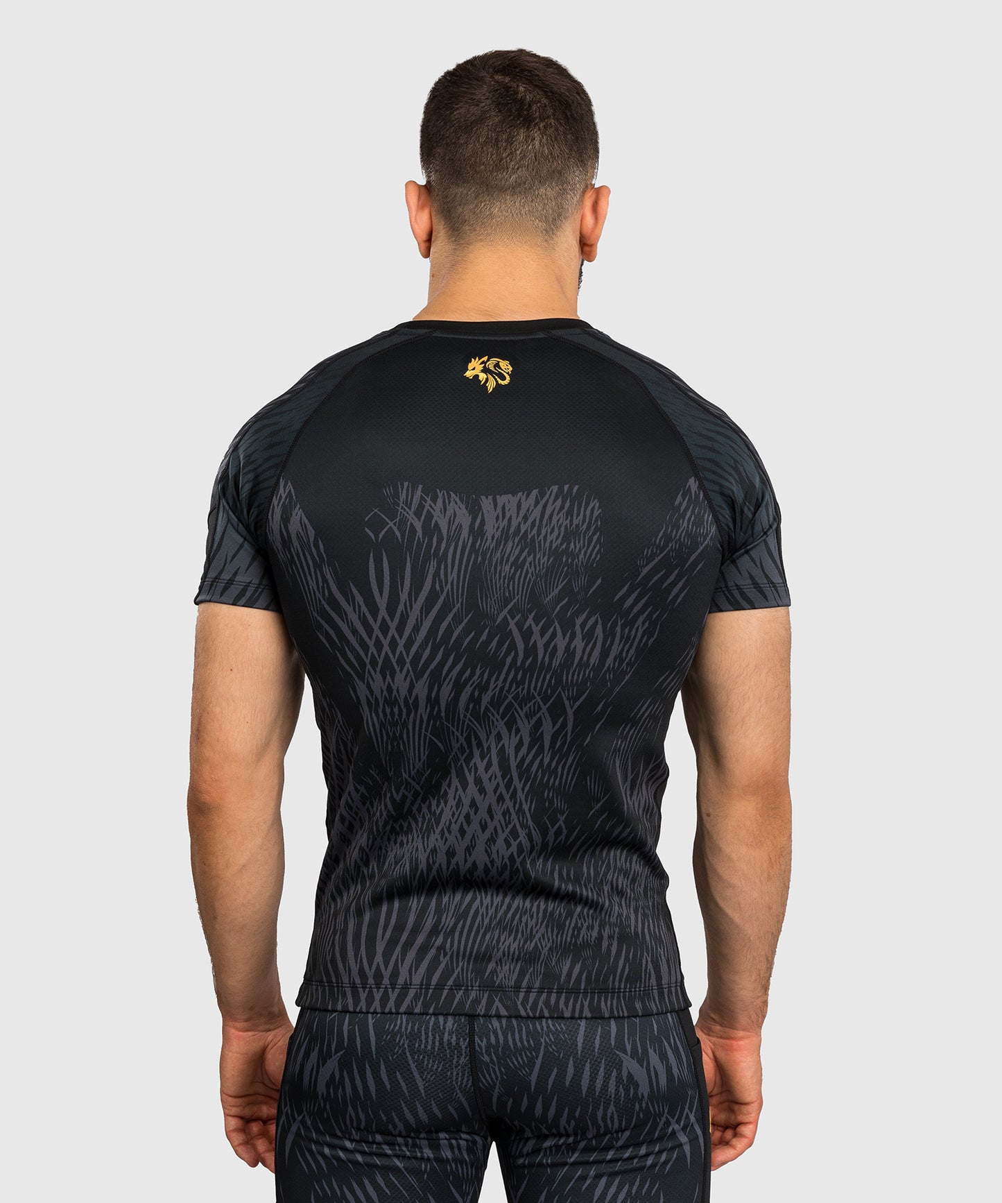 Venum x Chimaev Rashguard de Manga Corta - Negro/Gris