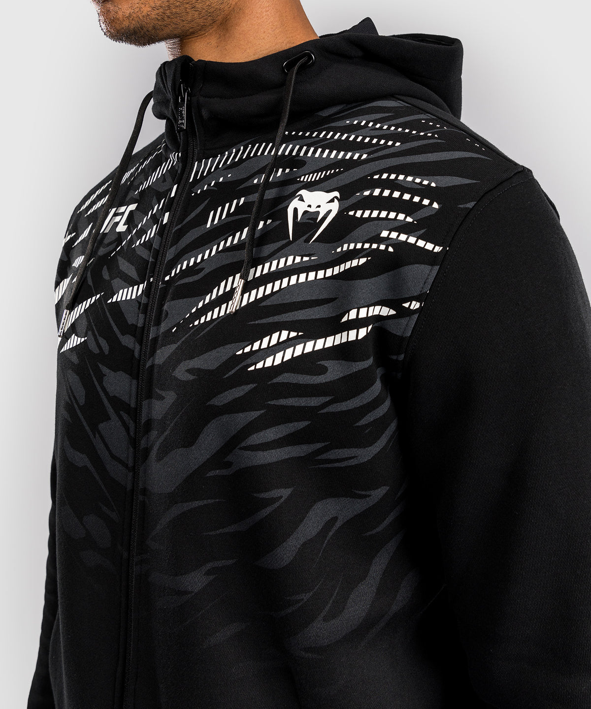 UFC Fusion by Venum Replica Felpa con Zip per Uomo - Nero