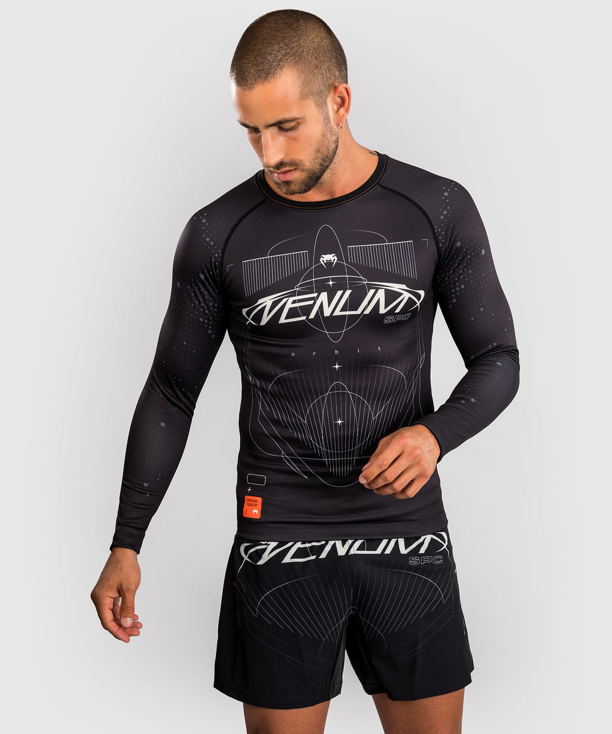 Venum Eclipse Langarm Rashguard – Schwarz/Ivory