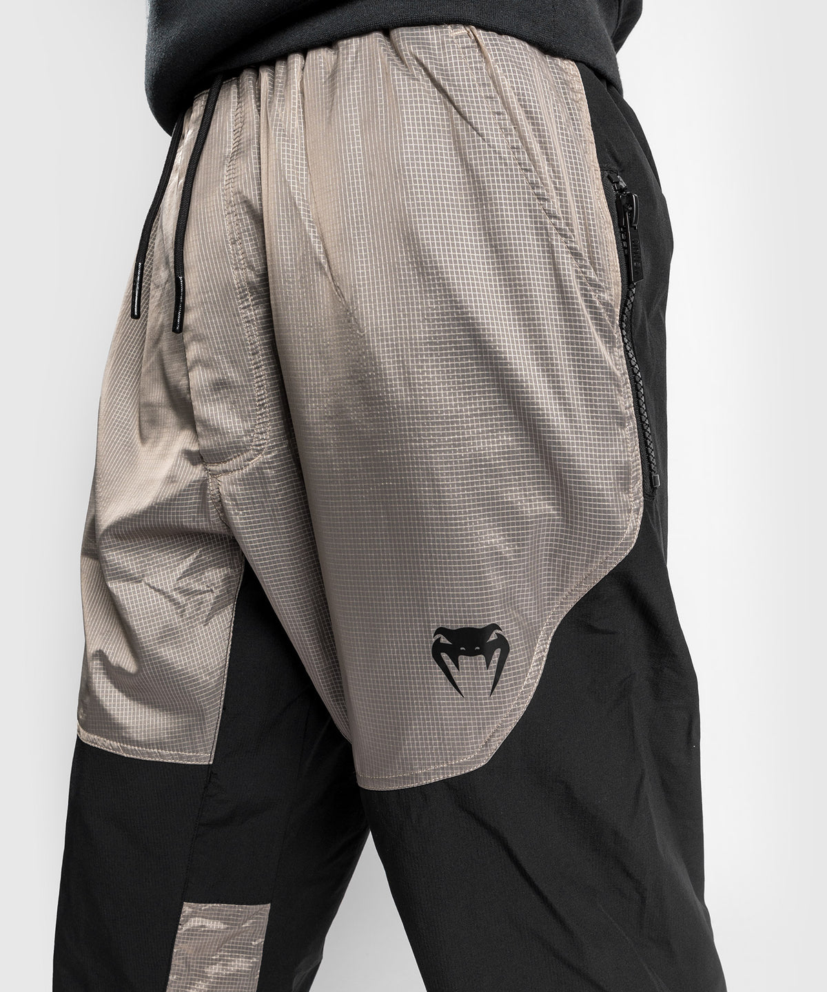 Laser XT Jogger - Oversize - Schwarz/Sand