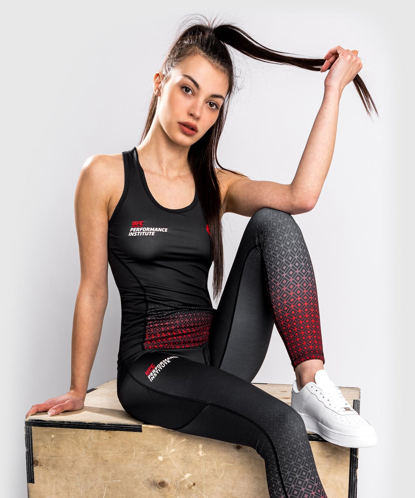 Dry Tech UFC Venum Performance Institute Tank Top - For Women - Black/Red