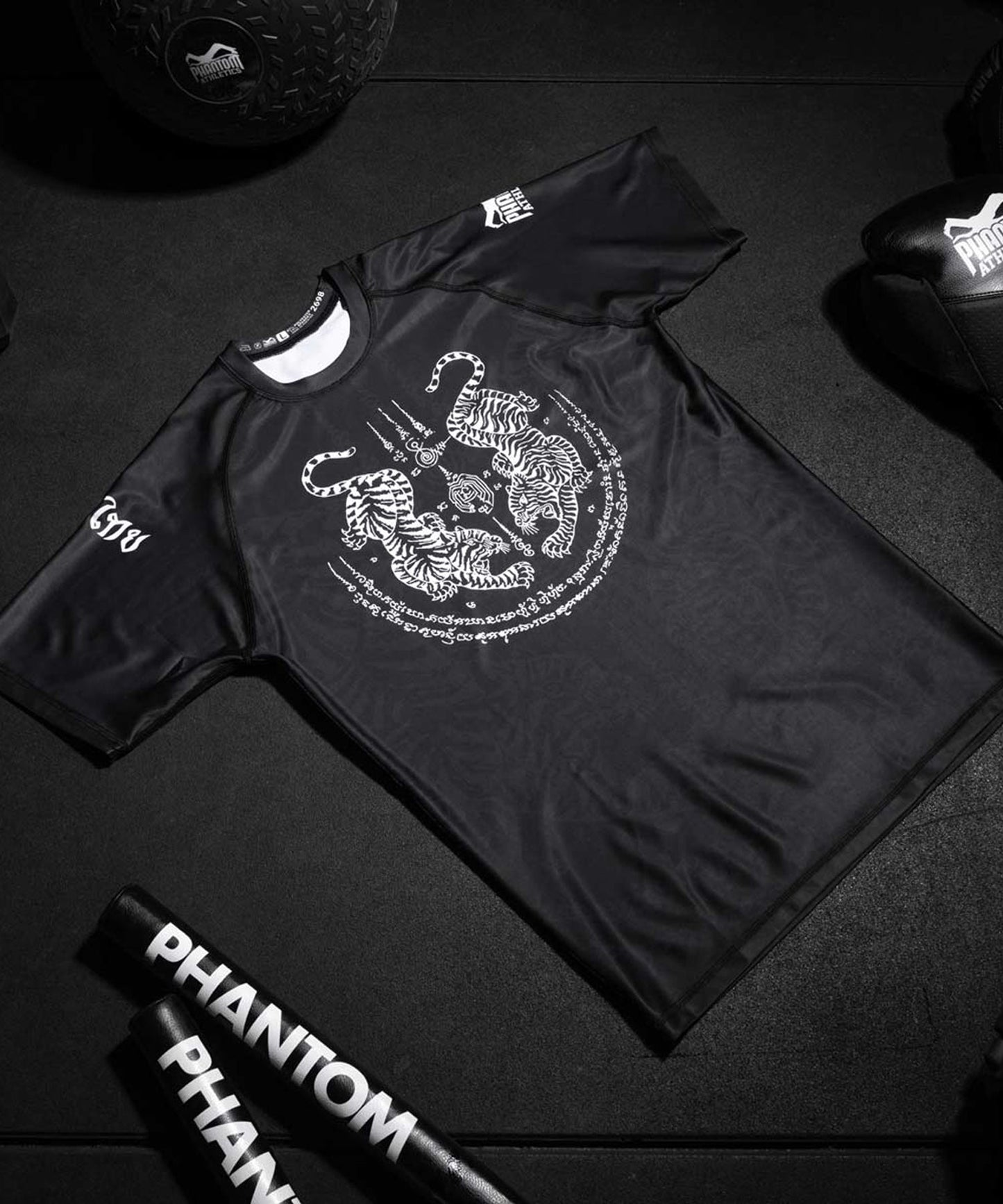 Phantom Athletics Sak Yant Rashguard - Black