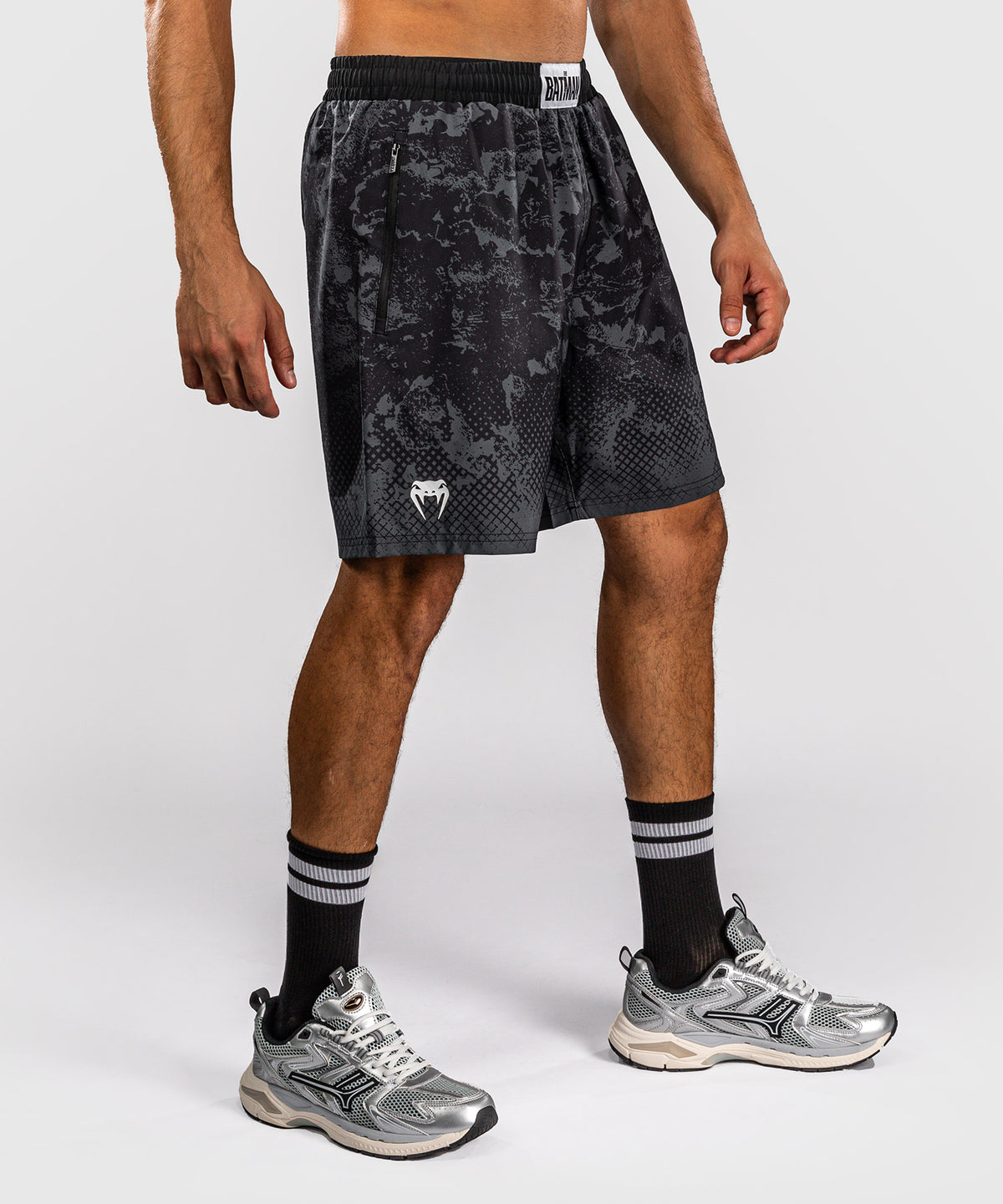 Venum x Batman Trainingsshorts - Schwarz/Grau/Weiß