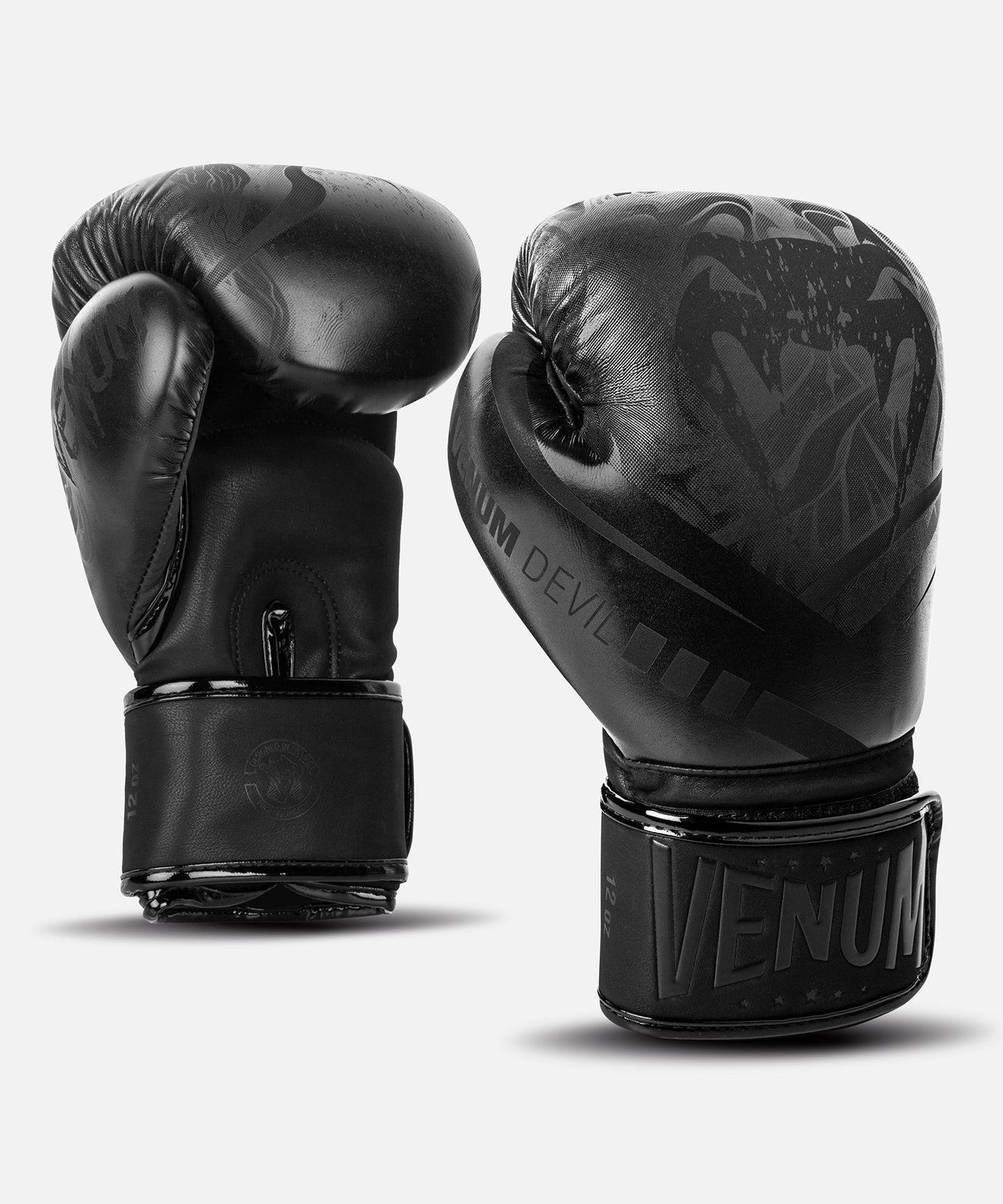 Gants de boxe Venum Devil - Noir/Noir