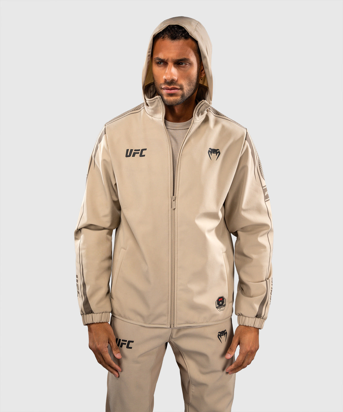 Venum UFC Unity by Venum Authentic Fight Week Sudadera con Capucha y Cremallera para Hombre - Arena
