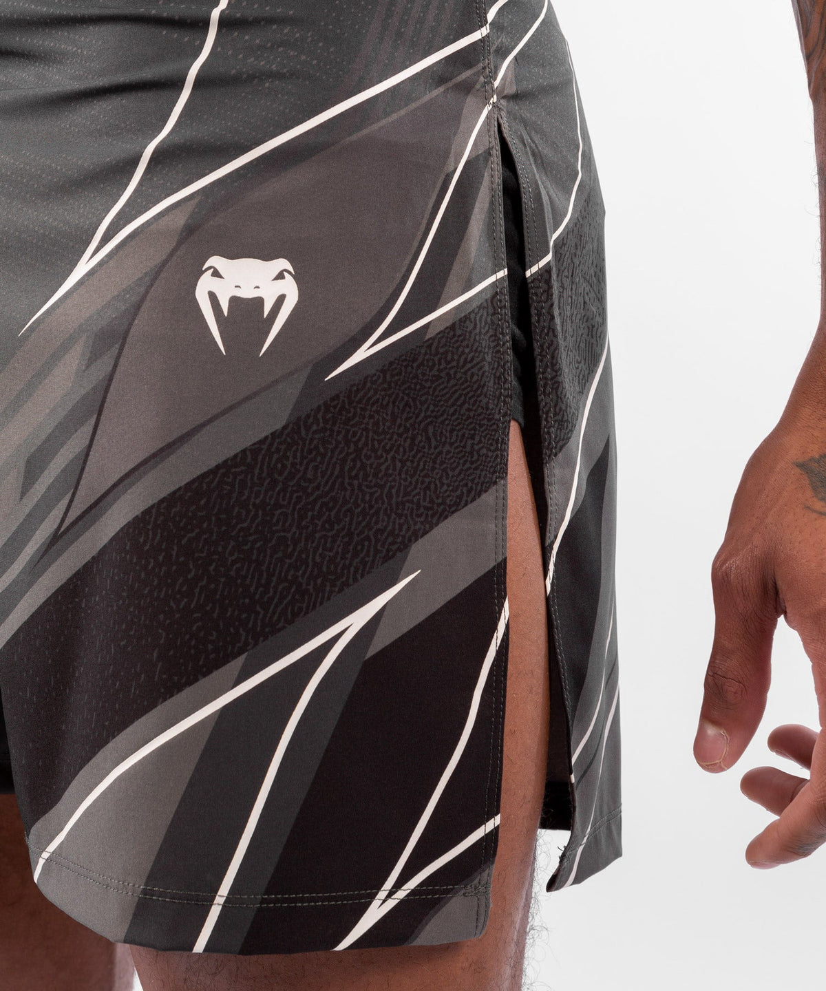 Fightshort Men's UFC Venum Authentic Fight Night Gladiator - Black