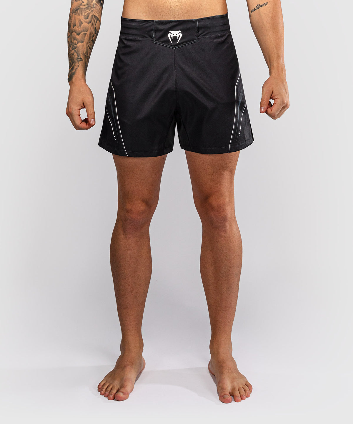 Venum Streamline Short de Combate – Negro/Blanco