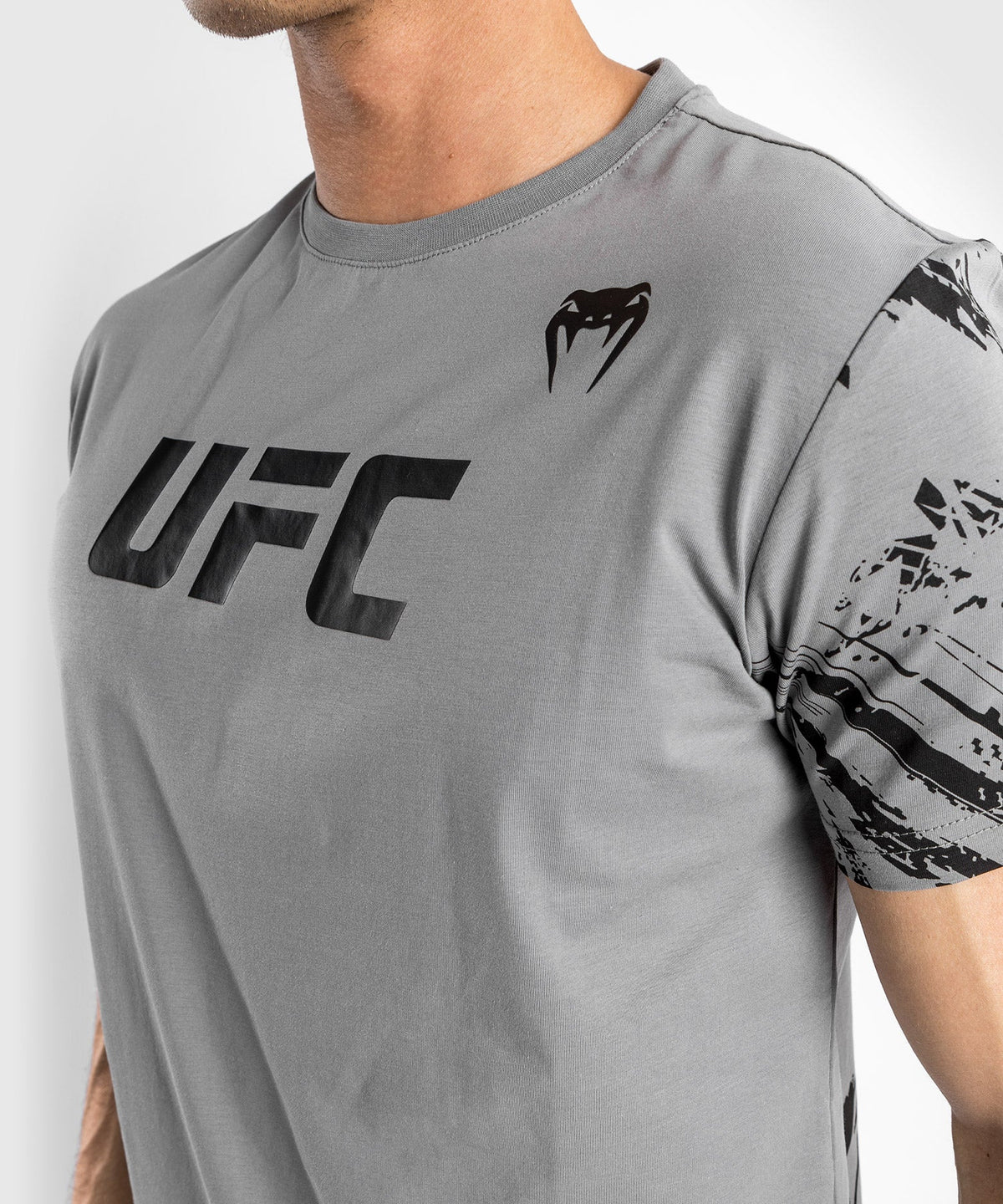 Venum Authentic Fight Week 2.0 UFC T-Shirt - Kurzarm - Grau