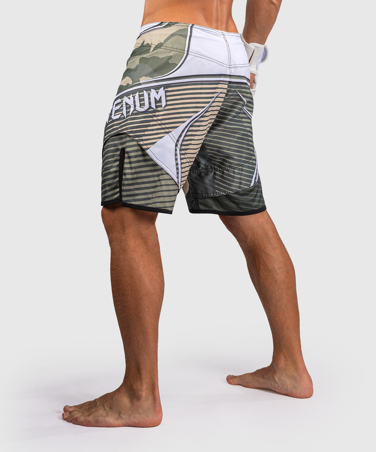 Venum Camo Hero Pantaloncini da Combattimento - Kaki/Bianco Sporco