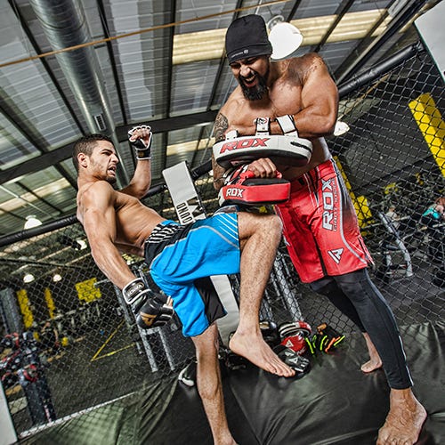 RDX Sports Pao de boxeo curvado - Negro/Blanco - Unidad