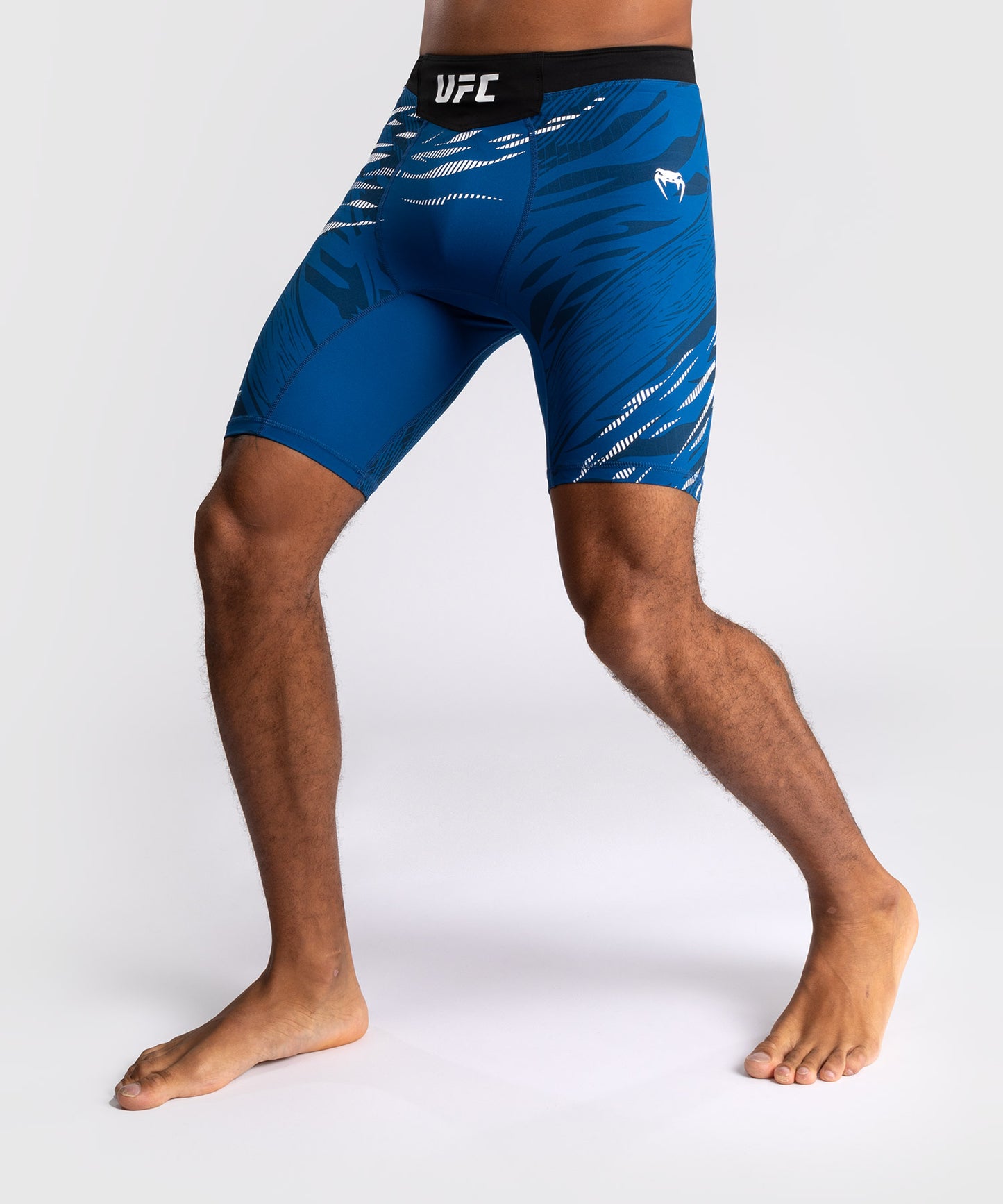 UFC Fusion by Venum Authentic Fight Night Vale Tudo Shorts per Uomo - Blu