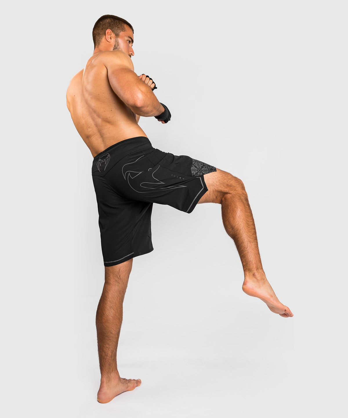 Venum Reflective MMA Short Light 4.0 - Black/Black