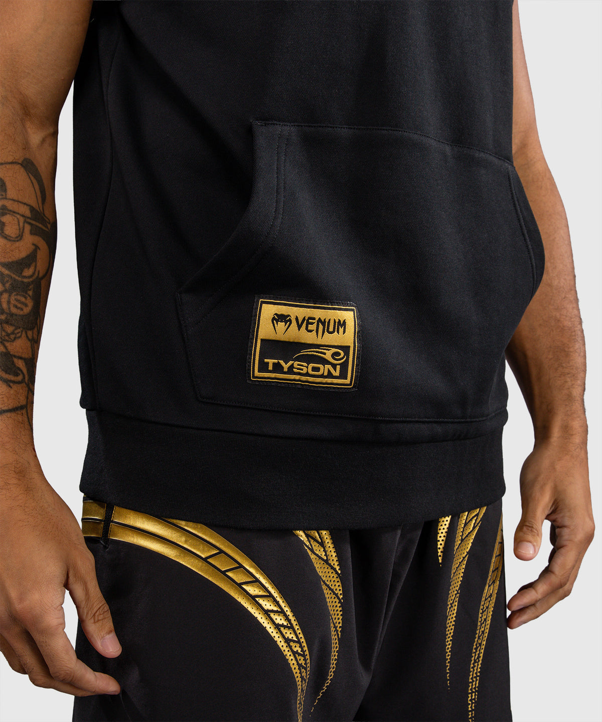 Venum x Mike Tyson Tiger Sleeveless Hoodie - Black/Gold