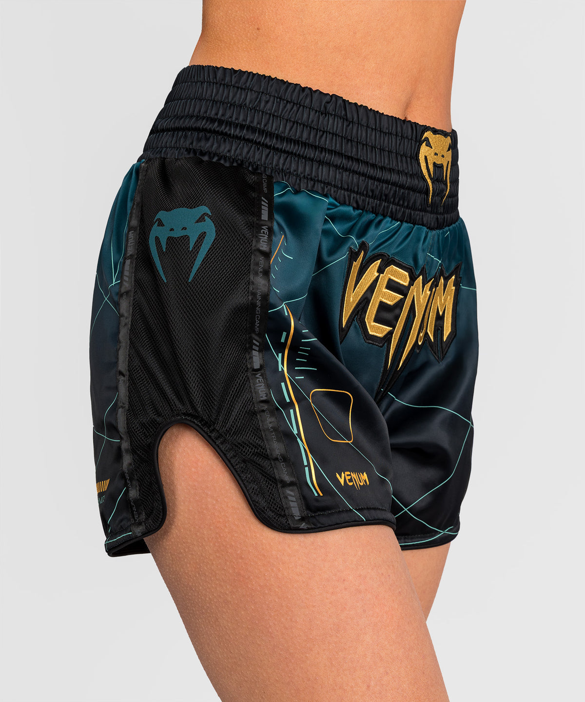 Venum Tactical XT Muay Thai Shorts für Frauen - Schwarz/Waldgrün