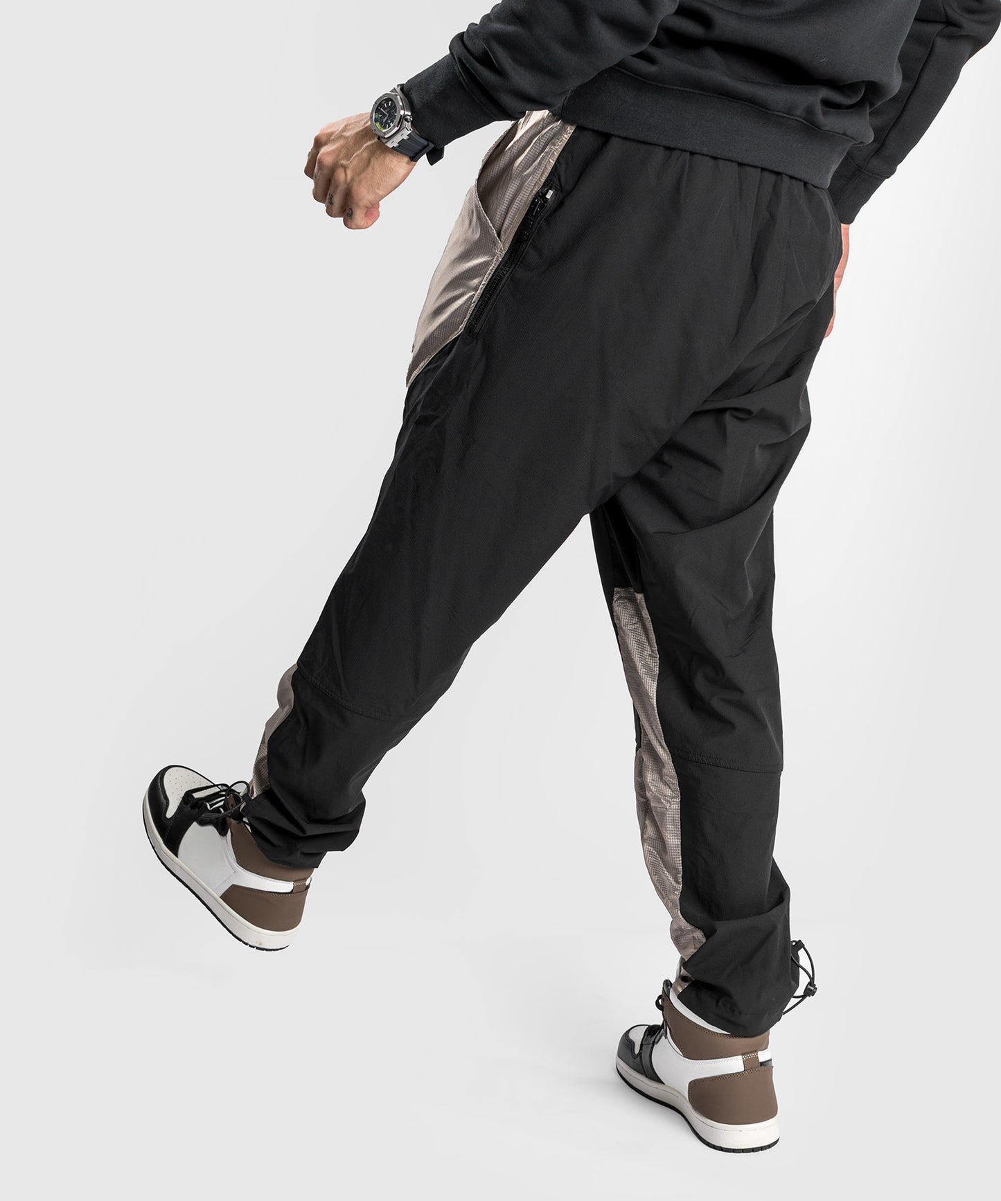 Laser XT Jogger - Oversize - Schwarz/Sand