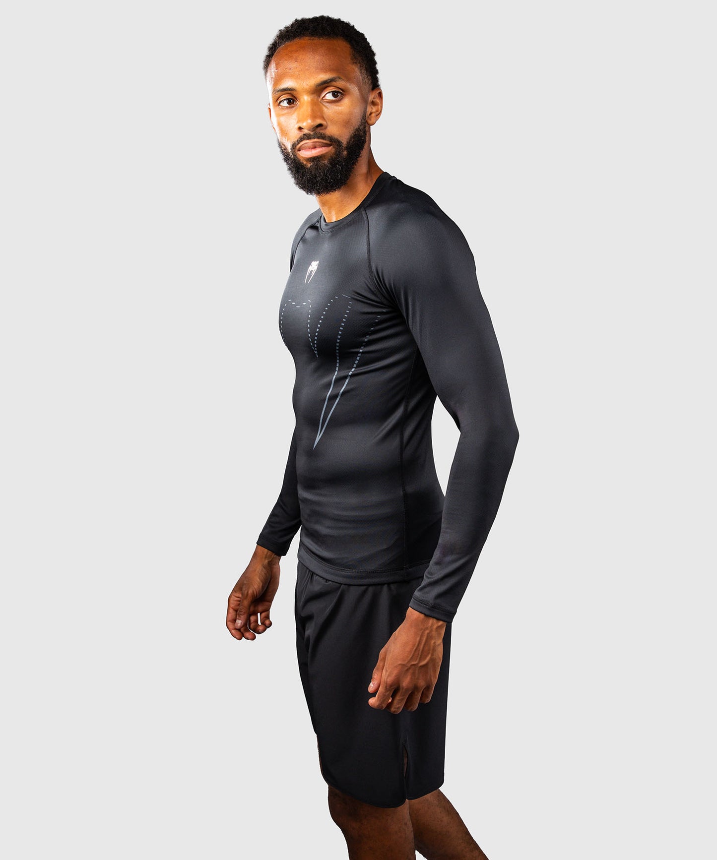 Venum Edge Rashguard a Maniche Lunghe – Nero/Sabbia