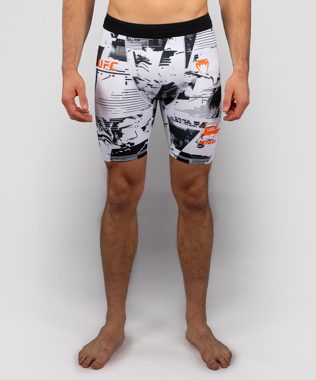 UFC Zenith by Venum Authentic Fight Week Pantaloncini Vale Tudo Performance Uomo - Bianco