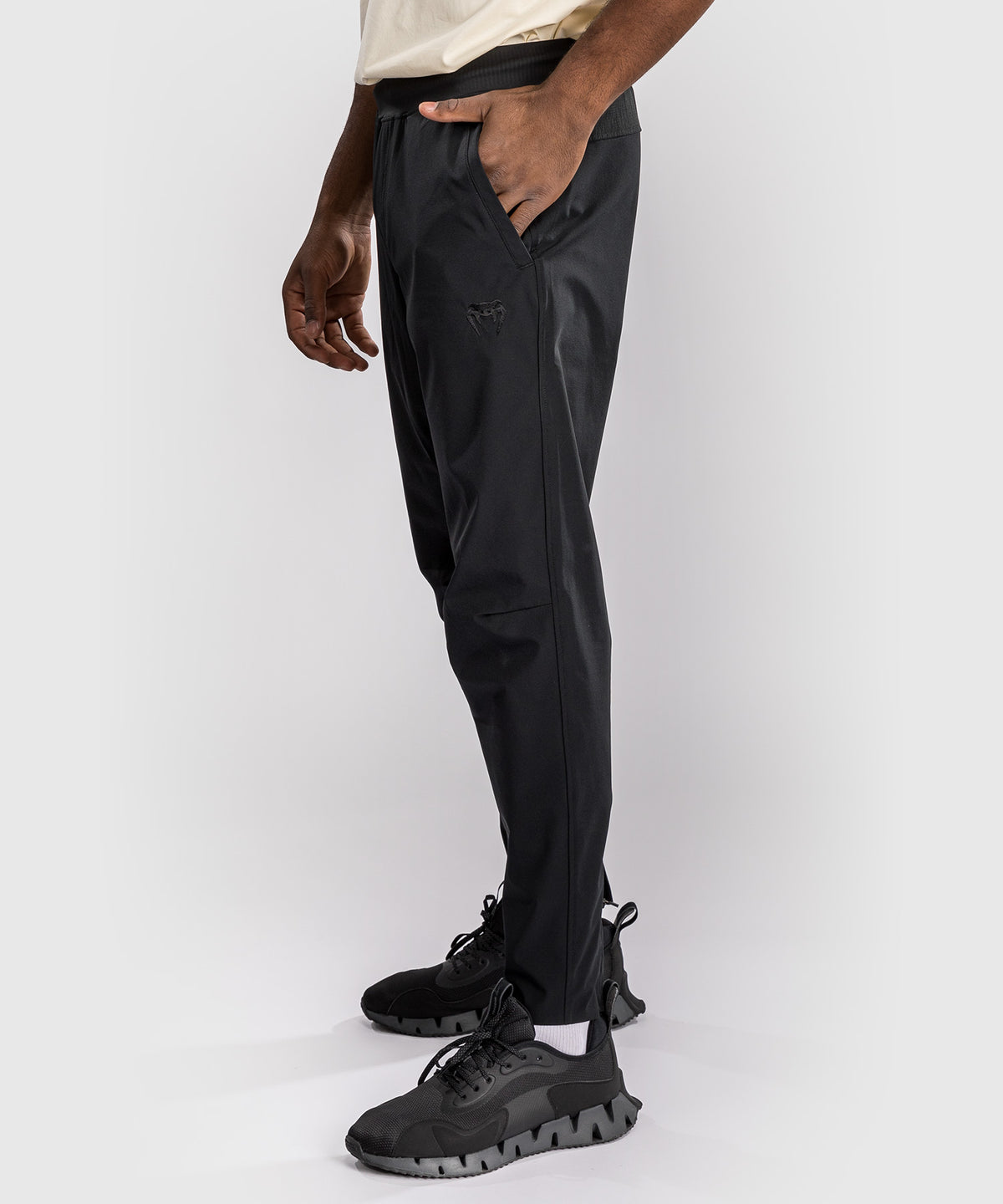 Venum Fly Joggers - Deep Black