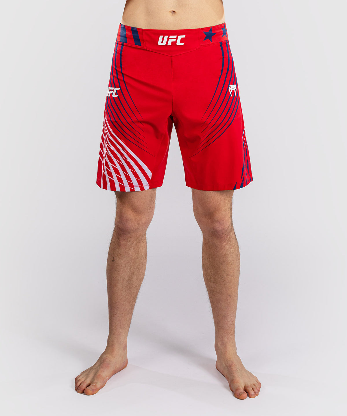 Official UFC Freedom 250 by Venum Authentic Fight Night Short de combat coupe longue pour homme - Rouge