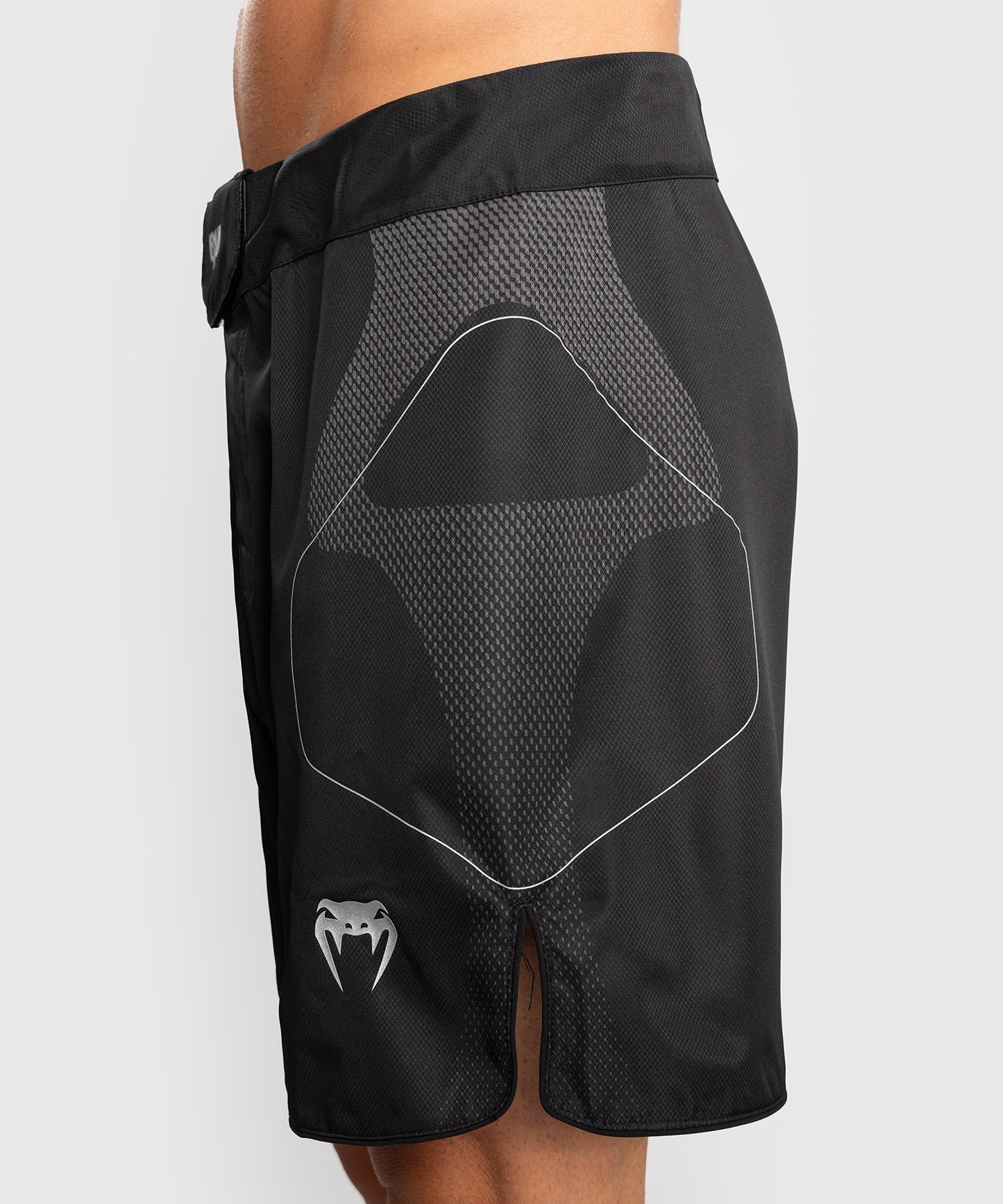 Venum Nexus Pantaloncini da combattimento – Nero/Argento