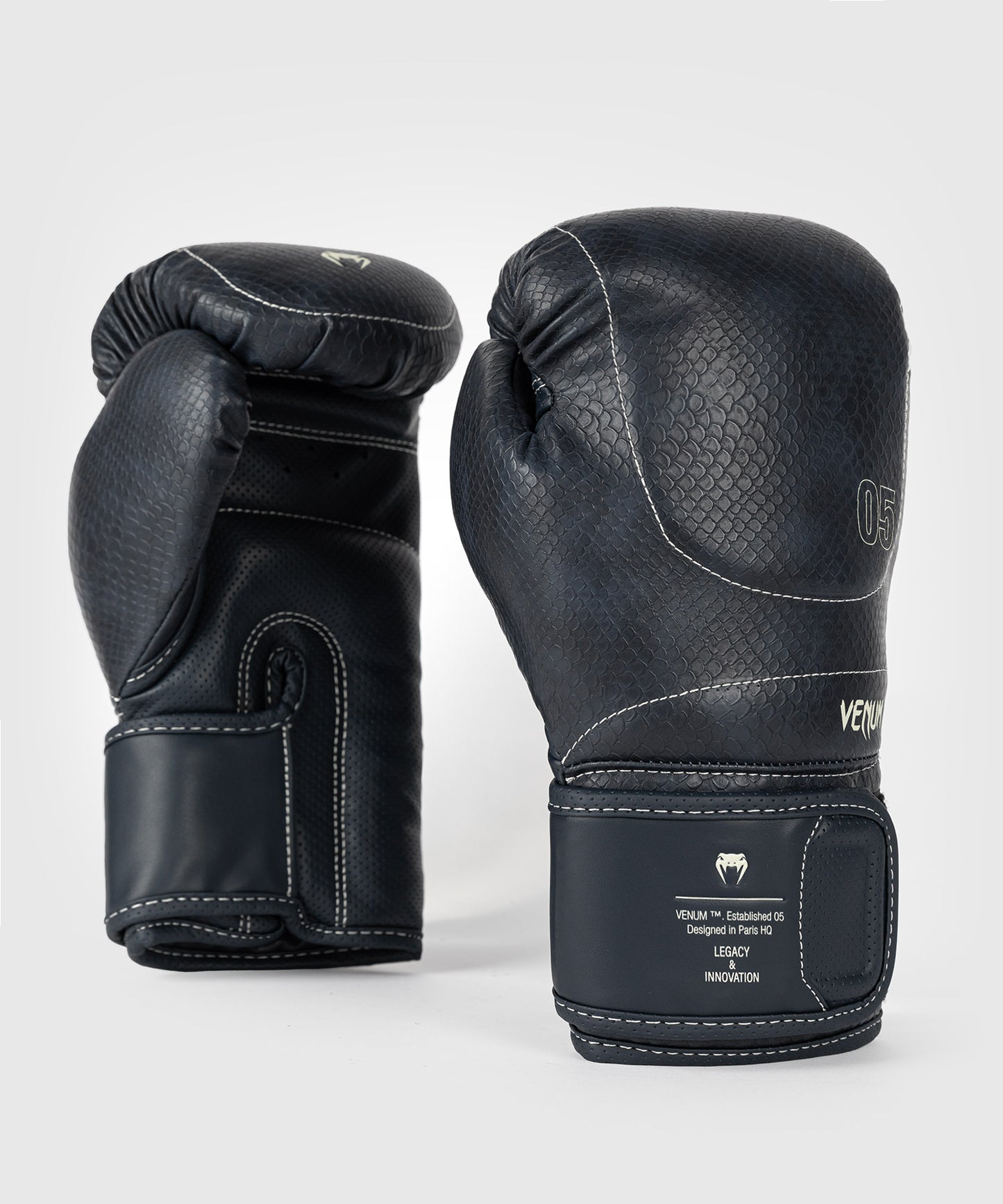 Venum Impact Evo Scales Boxhandschuhe – Mitternachtsblau