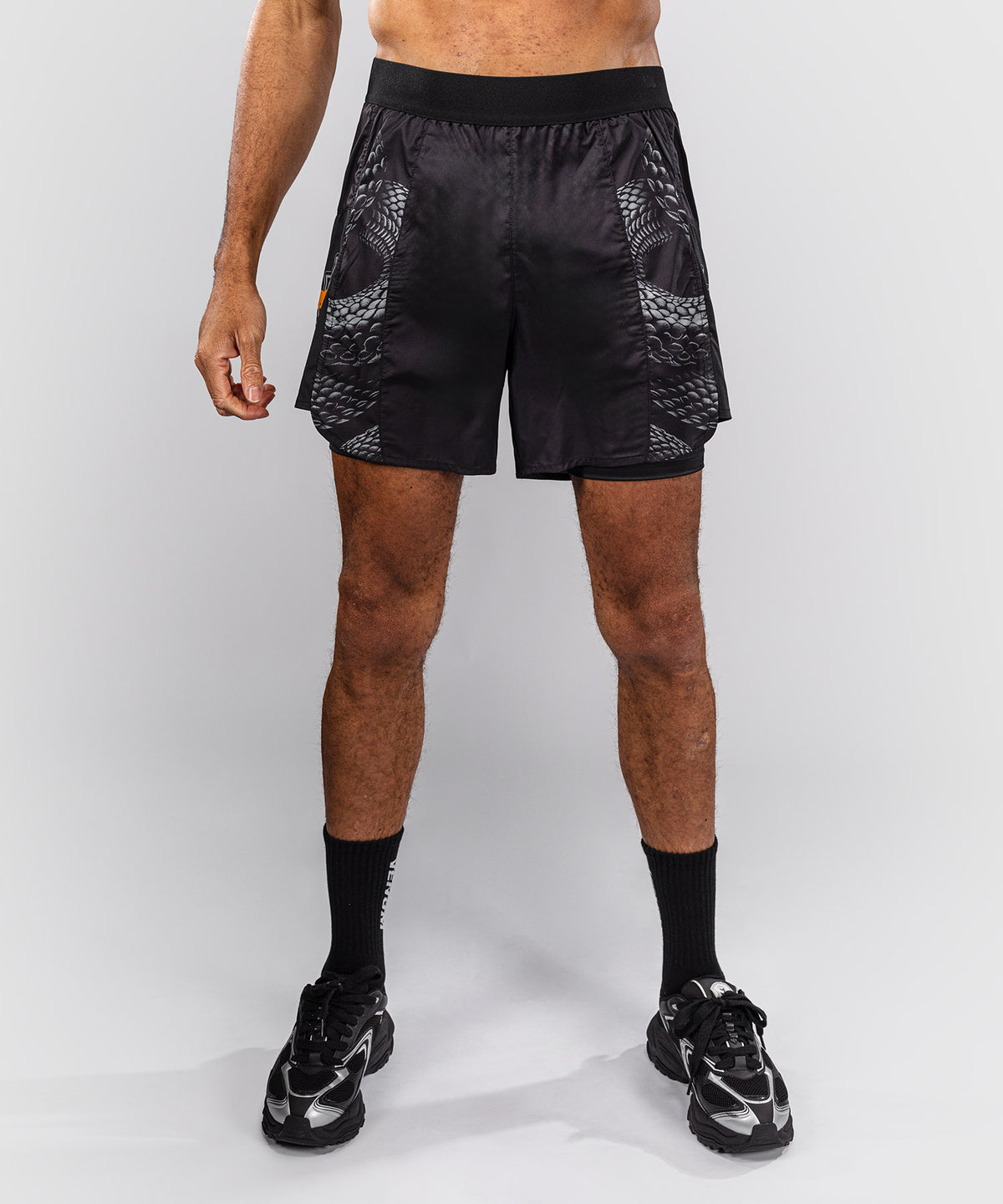 Venum Matupa Trainingsshorts - Schwarz/Grau/Gold