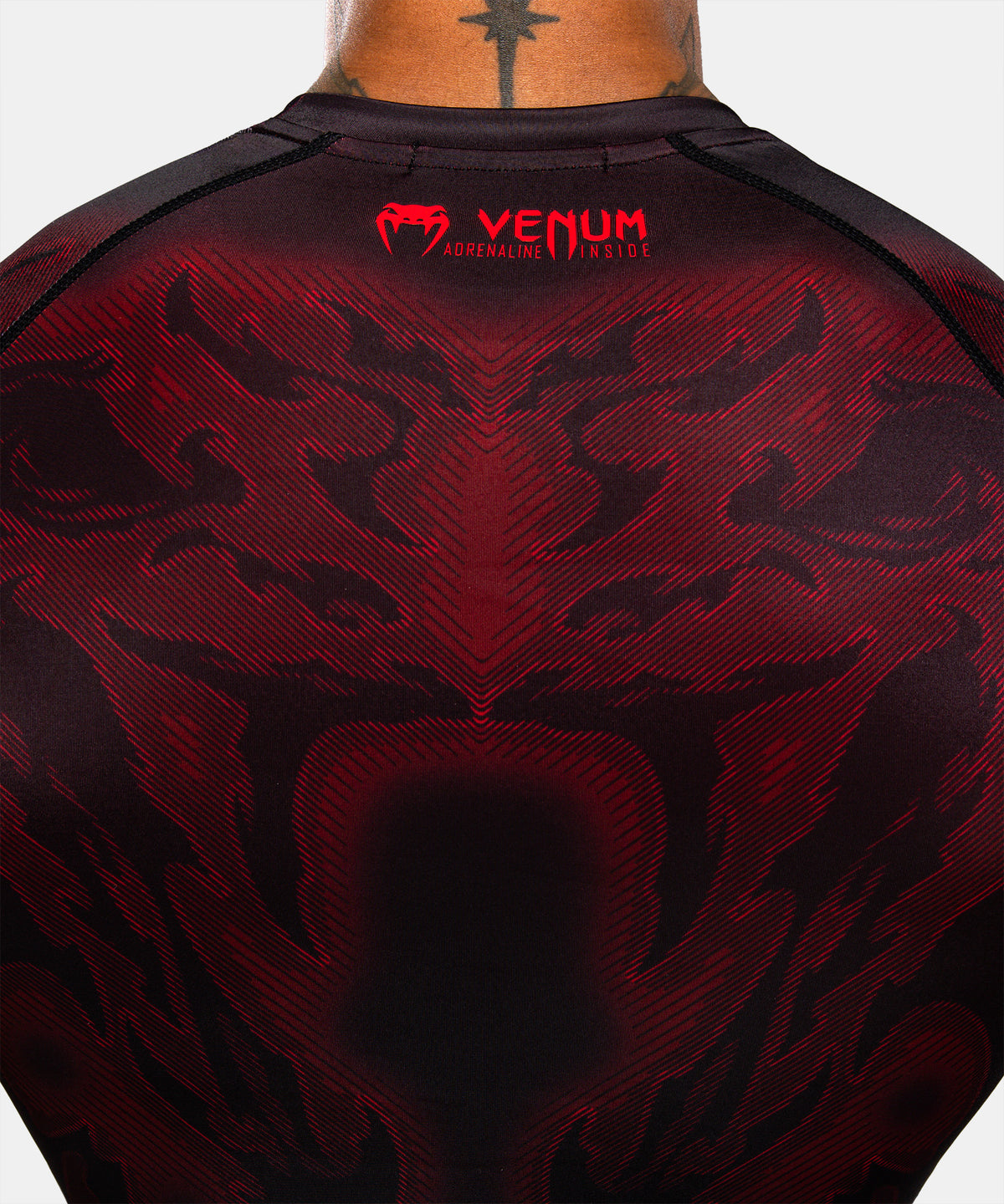 Venum Spectre Kurzarm Rashguard – Schwarz/Rot