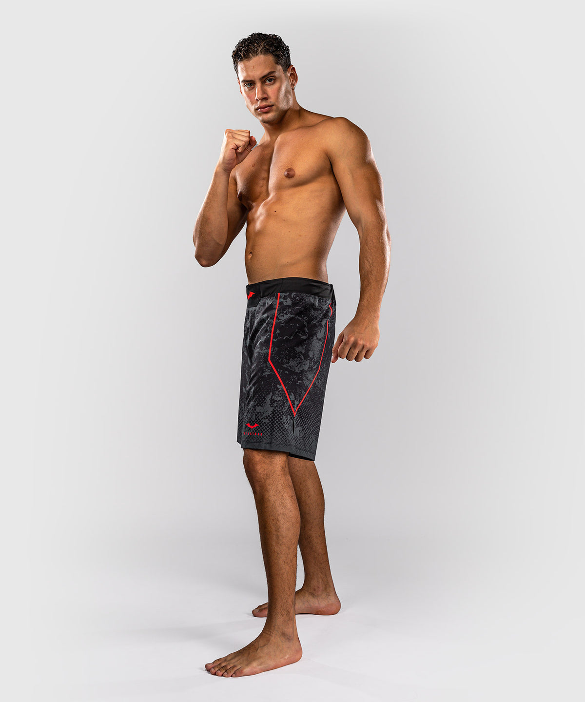 Venum x Batman Fightshorts - Schwarz/Grau/Rot