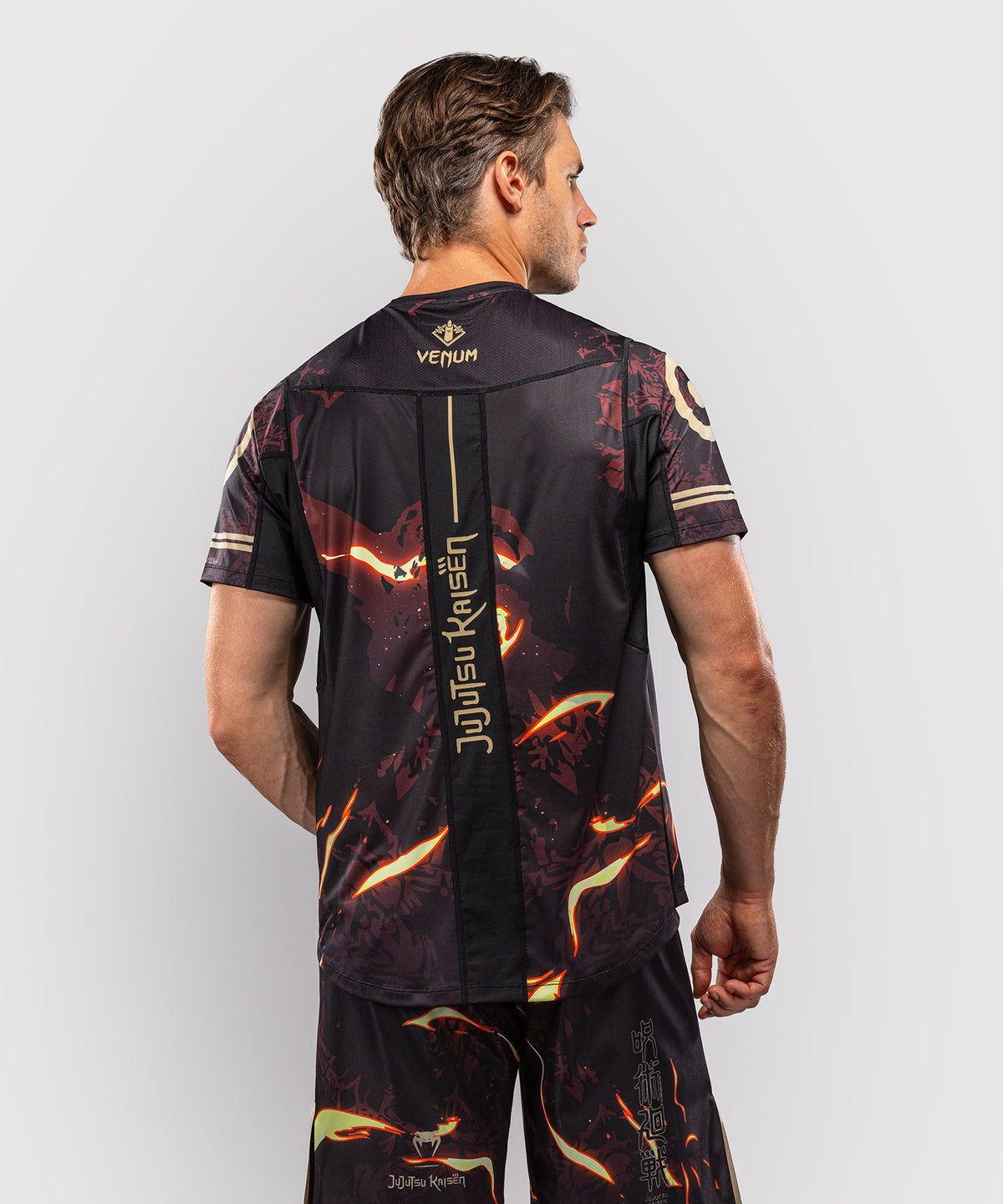 Jujutsu Kaisen x Venum Sukuna Maglietta Dry Tech – Nero/Beige Chiaro