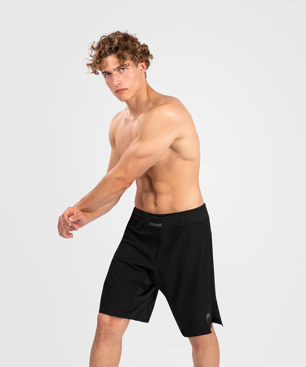 Venum G-Fit Air Fightshort – Schwarz