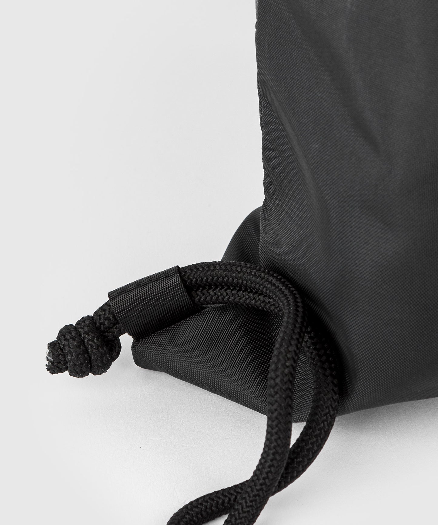 Venum Evo 2 Bolsa con Cordón (15-20L) – Negro/Gris