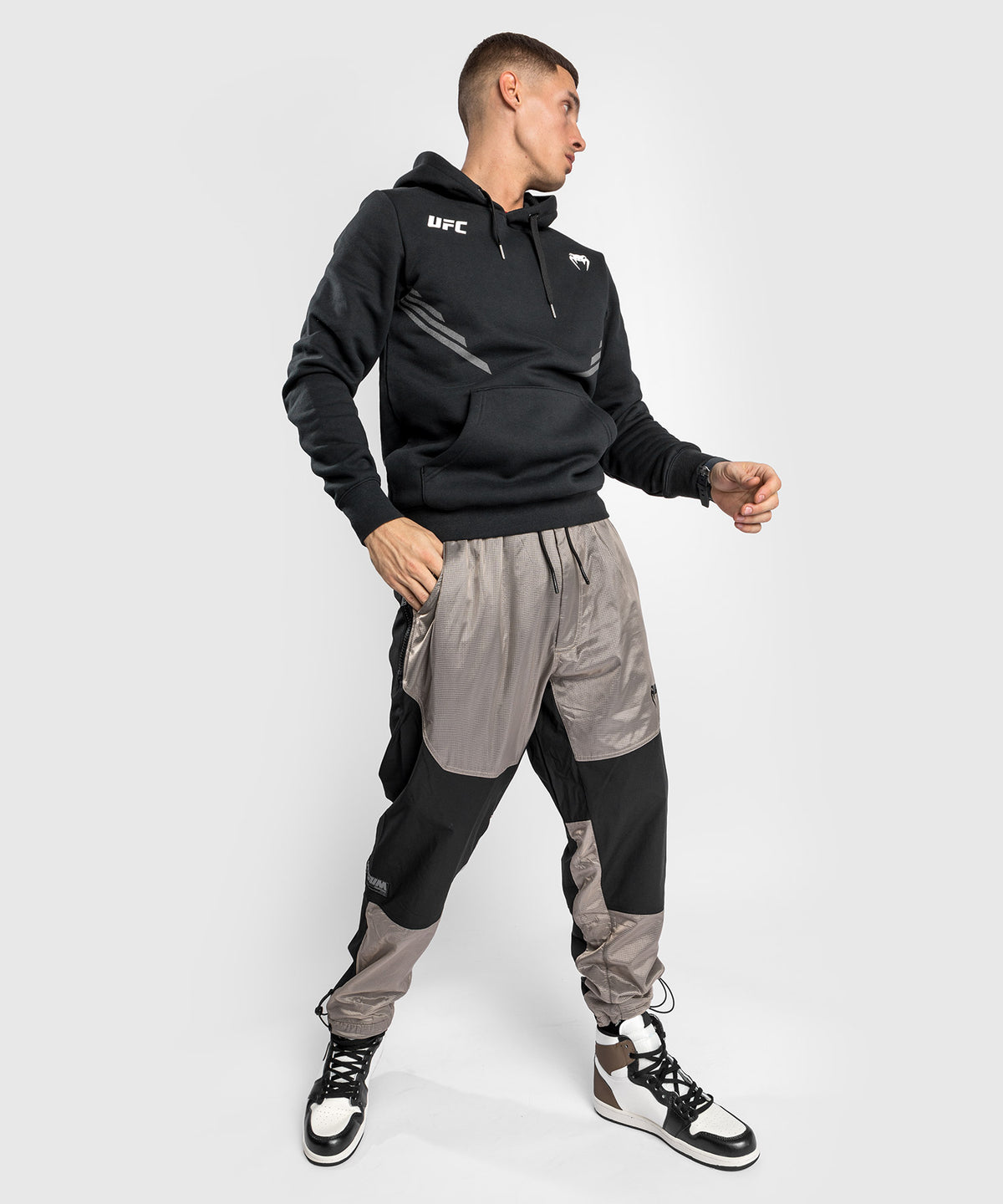 Laser XT Jogger - Oversize - Schwarz/Sand