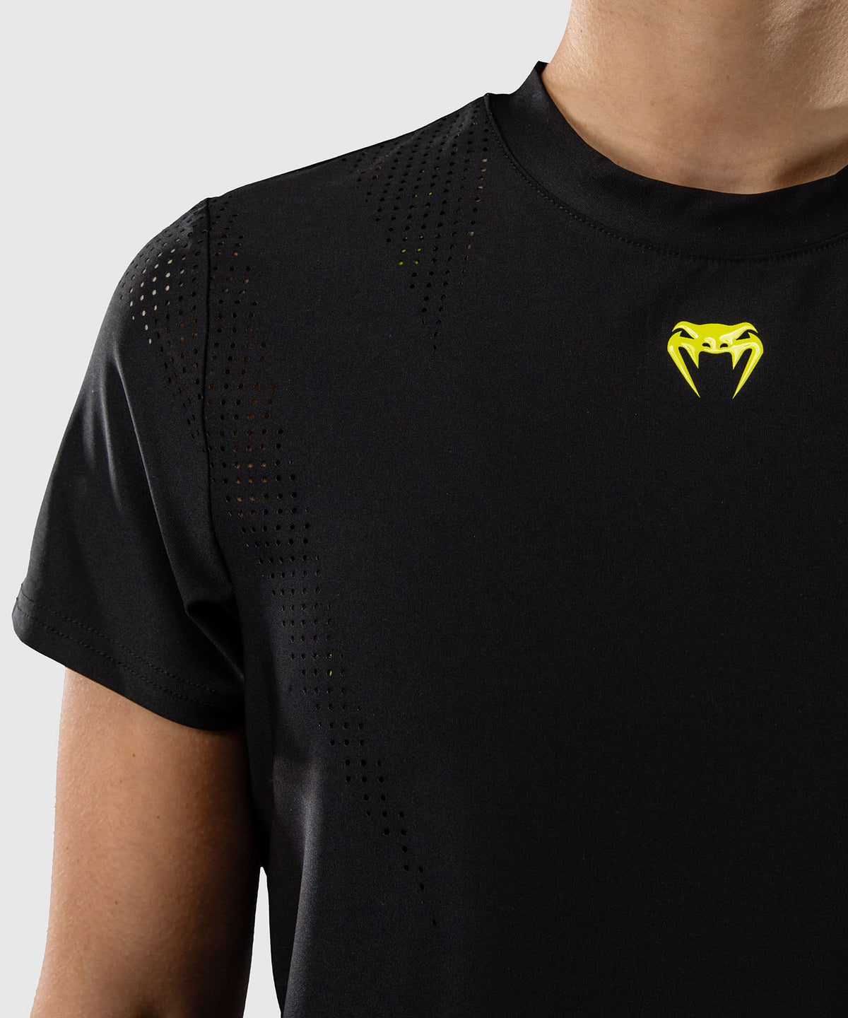 Venum Lazer Women's Dry Tech T-Shirt - Black/Yellow