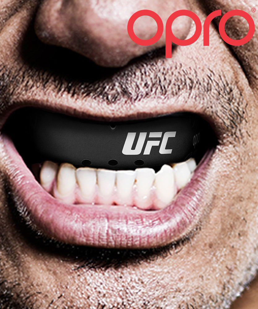 Opro UFC Bronze Paradenti – Nero