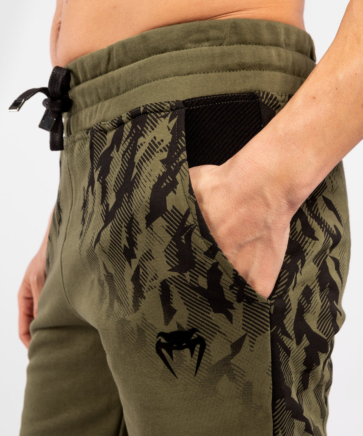 UFC Venum Authentic Fight Week Herren Baumwoll-Sportshorts - Khaki