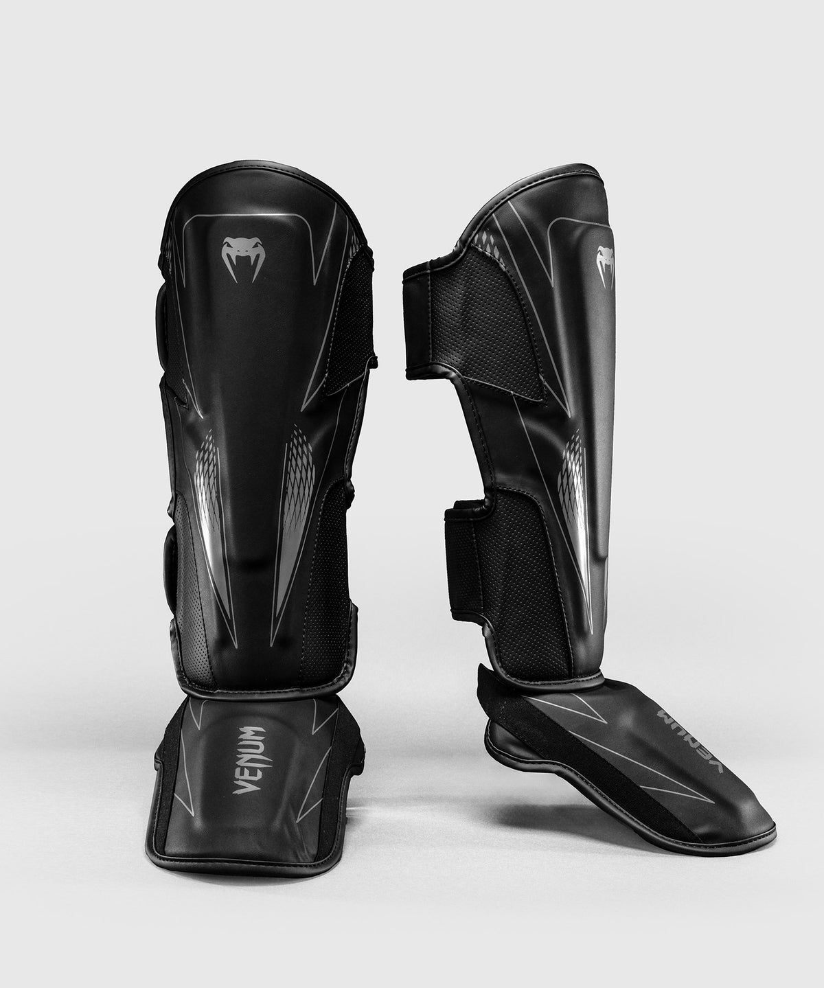 Venum Amazonia Reborn Espinilleras - Negro/Gris