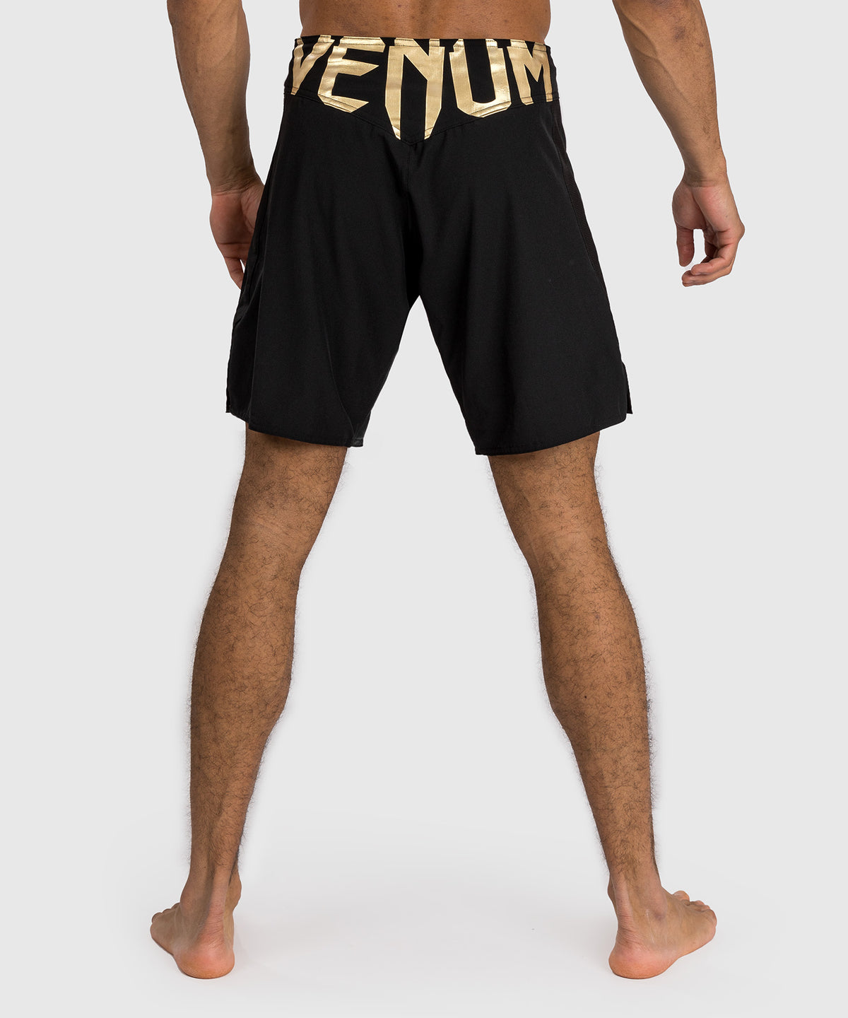 Venum Light 5.0 Fightshorts - Black/Gold
