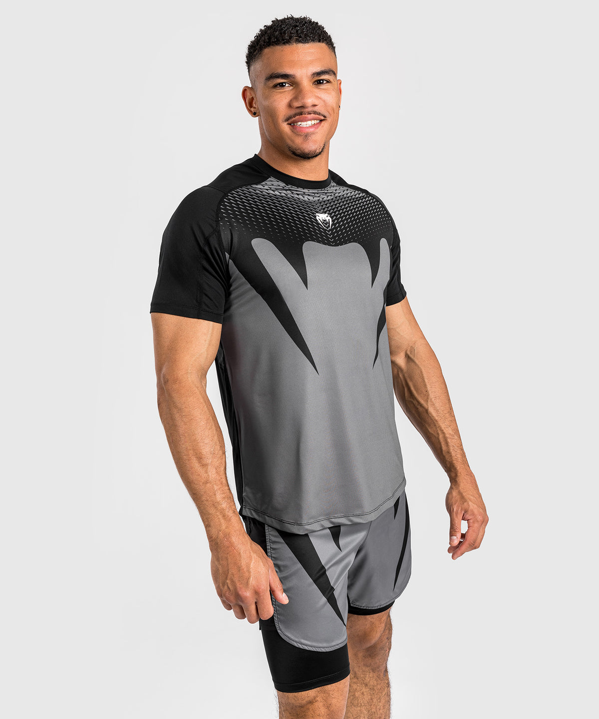 Camiseta Dry-Tech Venum Attack - Negro