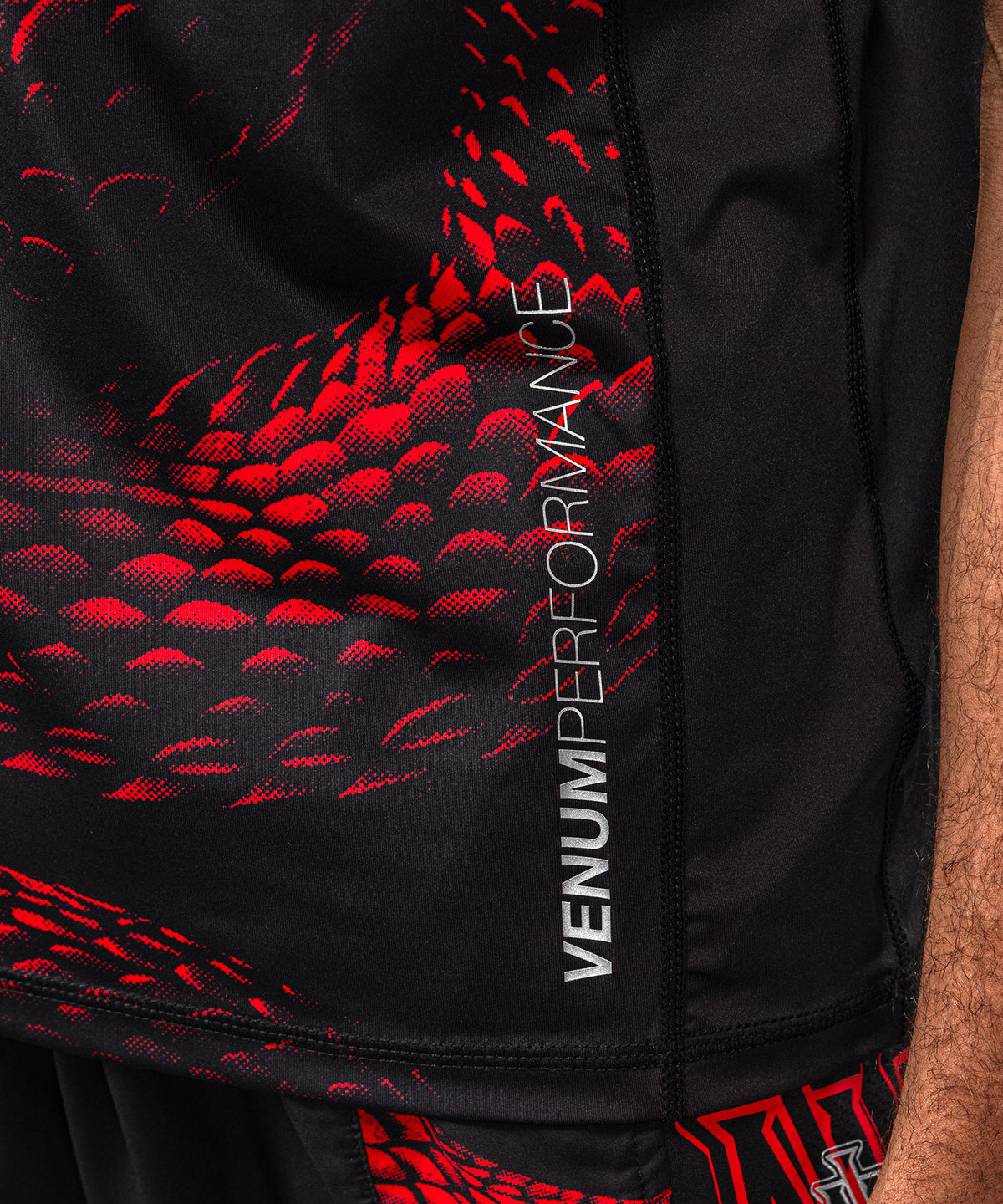 T-shirt Dry Tech Venum Matupa - Noir/Rouge/Argent